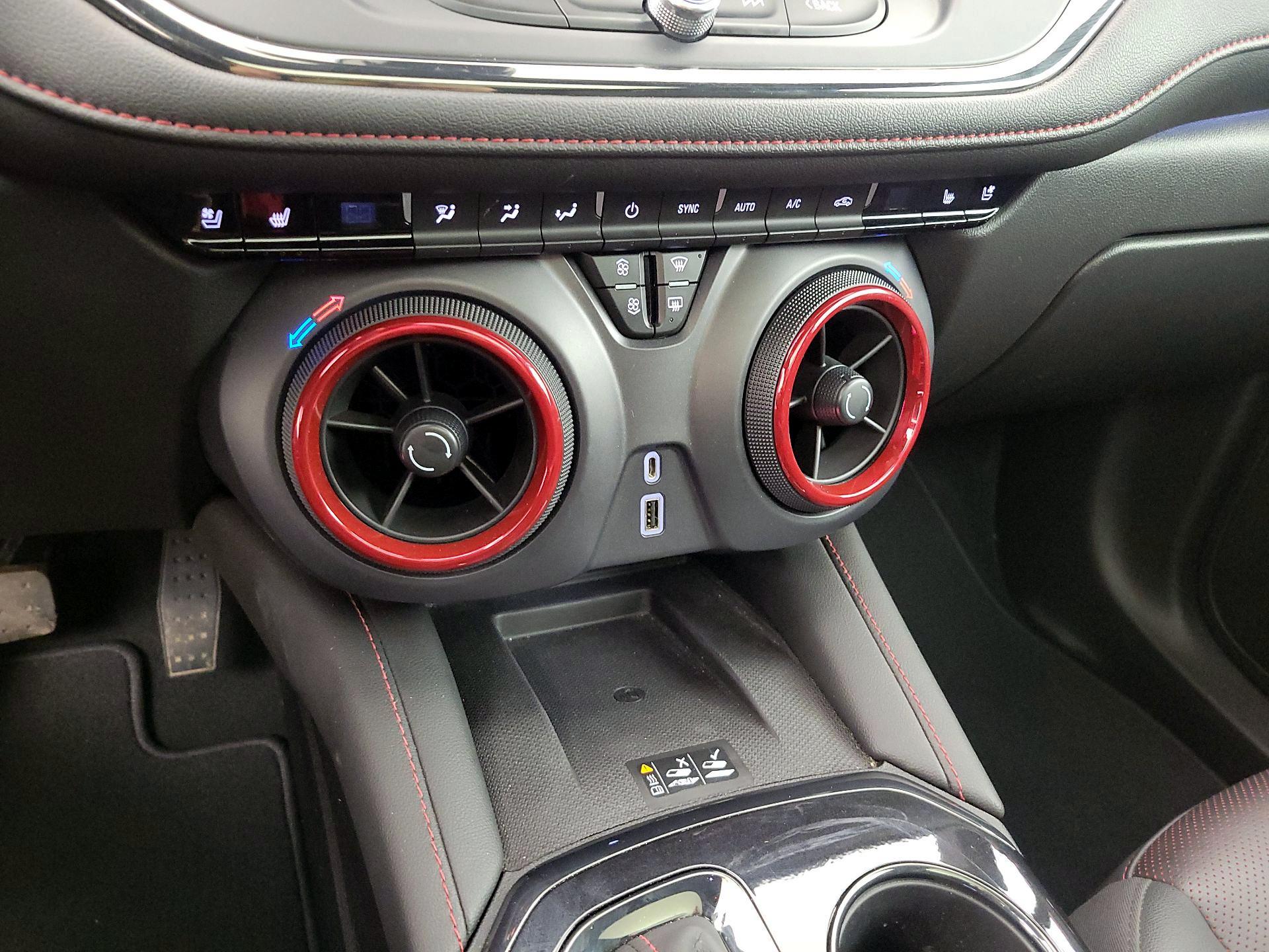 Thumbnail: 2022 Chevrolet Blazer - 19