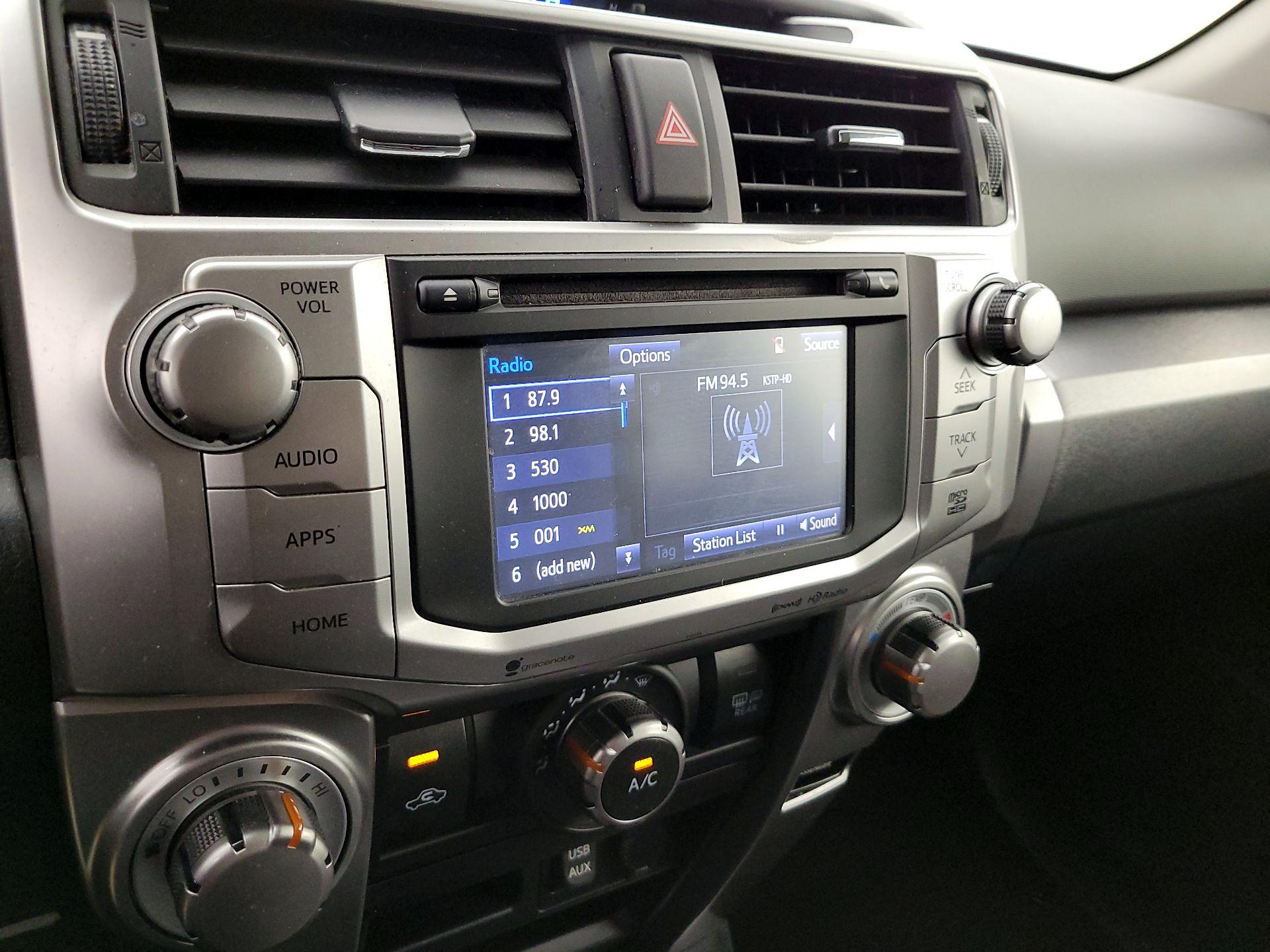 Thumbnail: 2016 Toyota 4Runner - 16