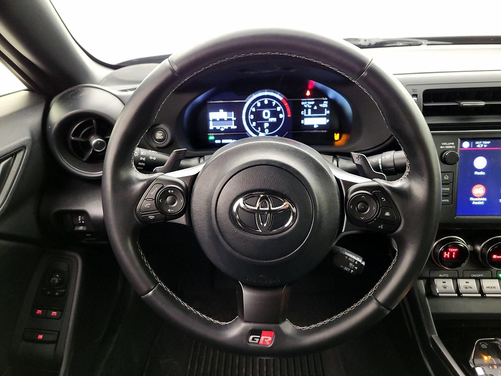 Thumbnail: 2023 Toyota GR86 - 10