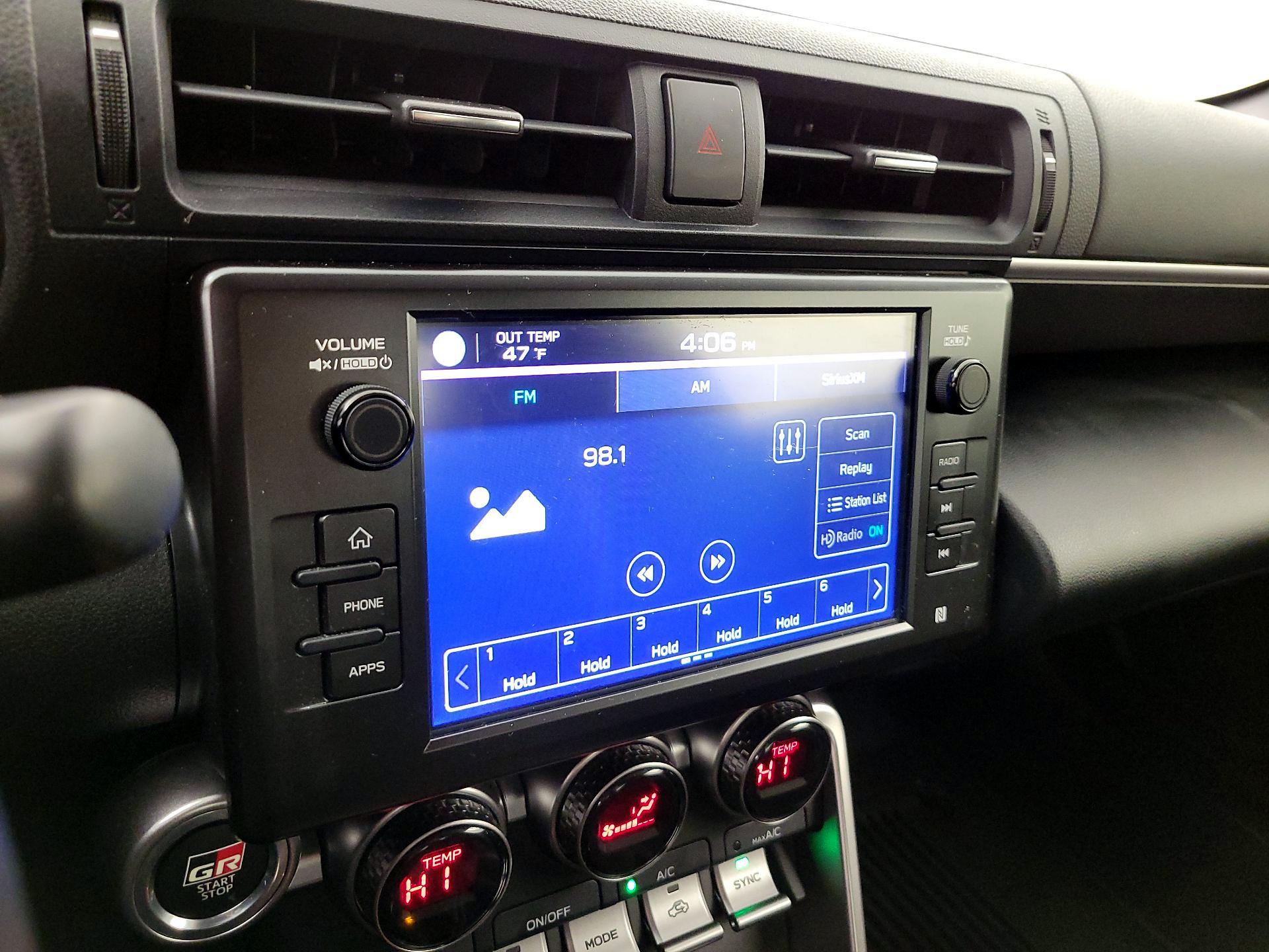 Thumbnail: 2023 Toyota GR86 - 15