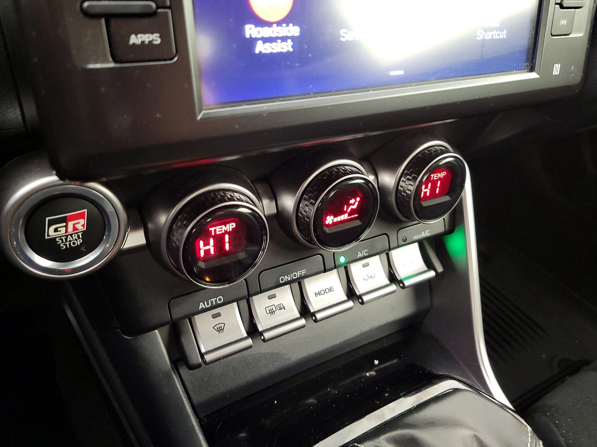 Thumbnail: 2023 Toyota GR86 - 16