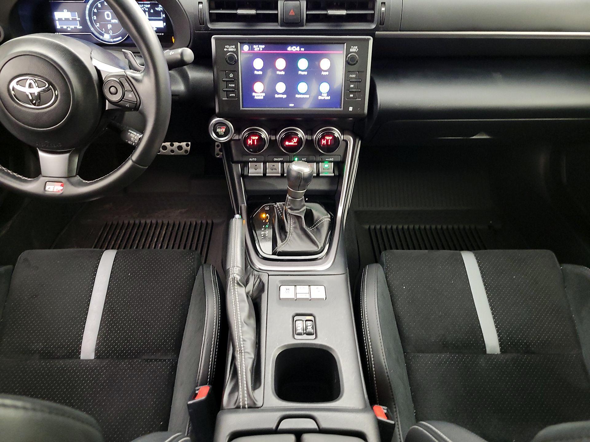 Thumbnail: 2023 Toyota GR86 - 17