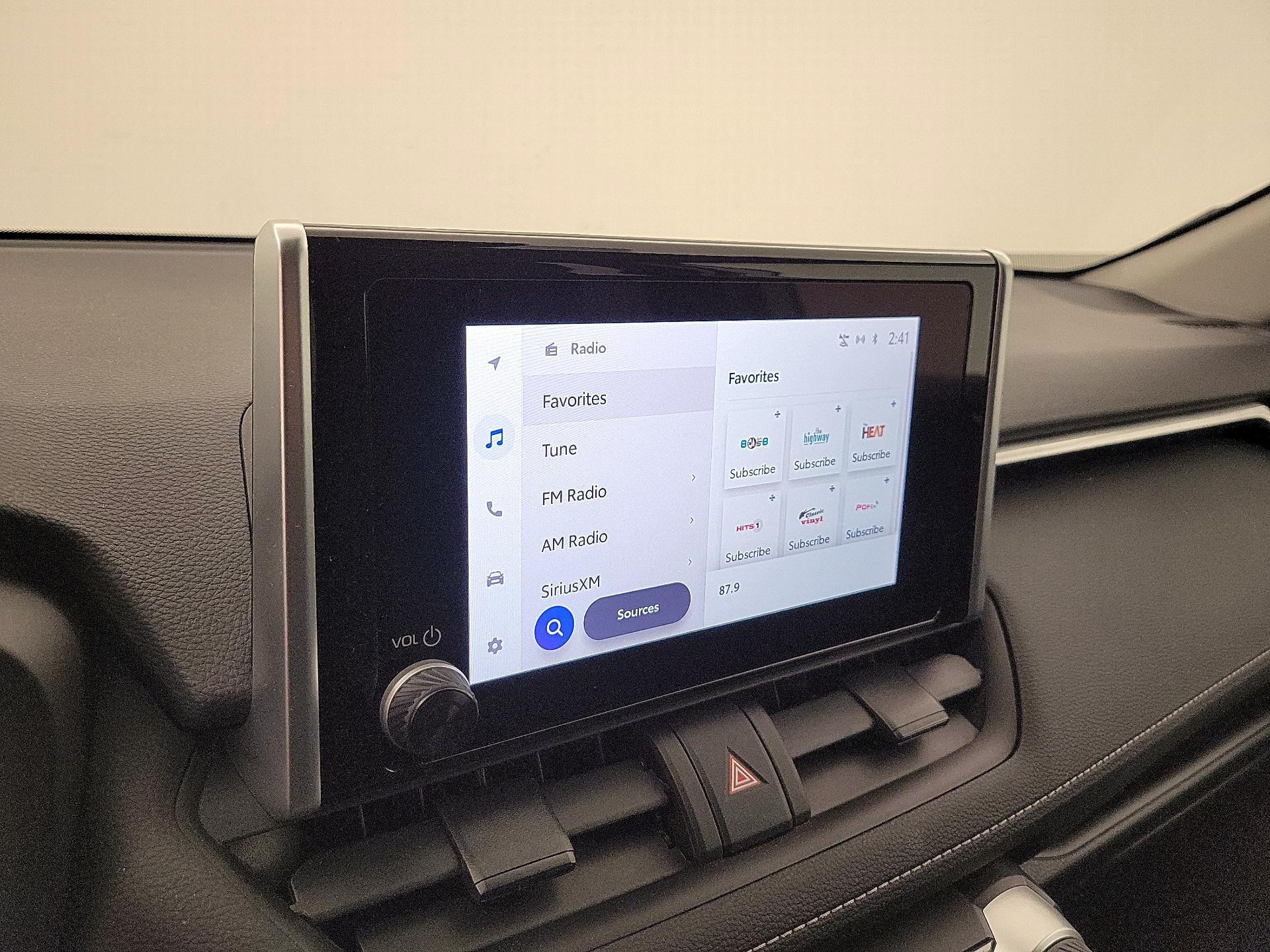 Thumbnail: 2023 Toyota RAV4 - 16