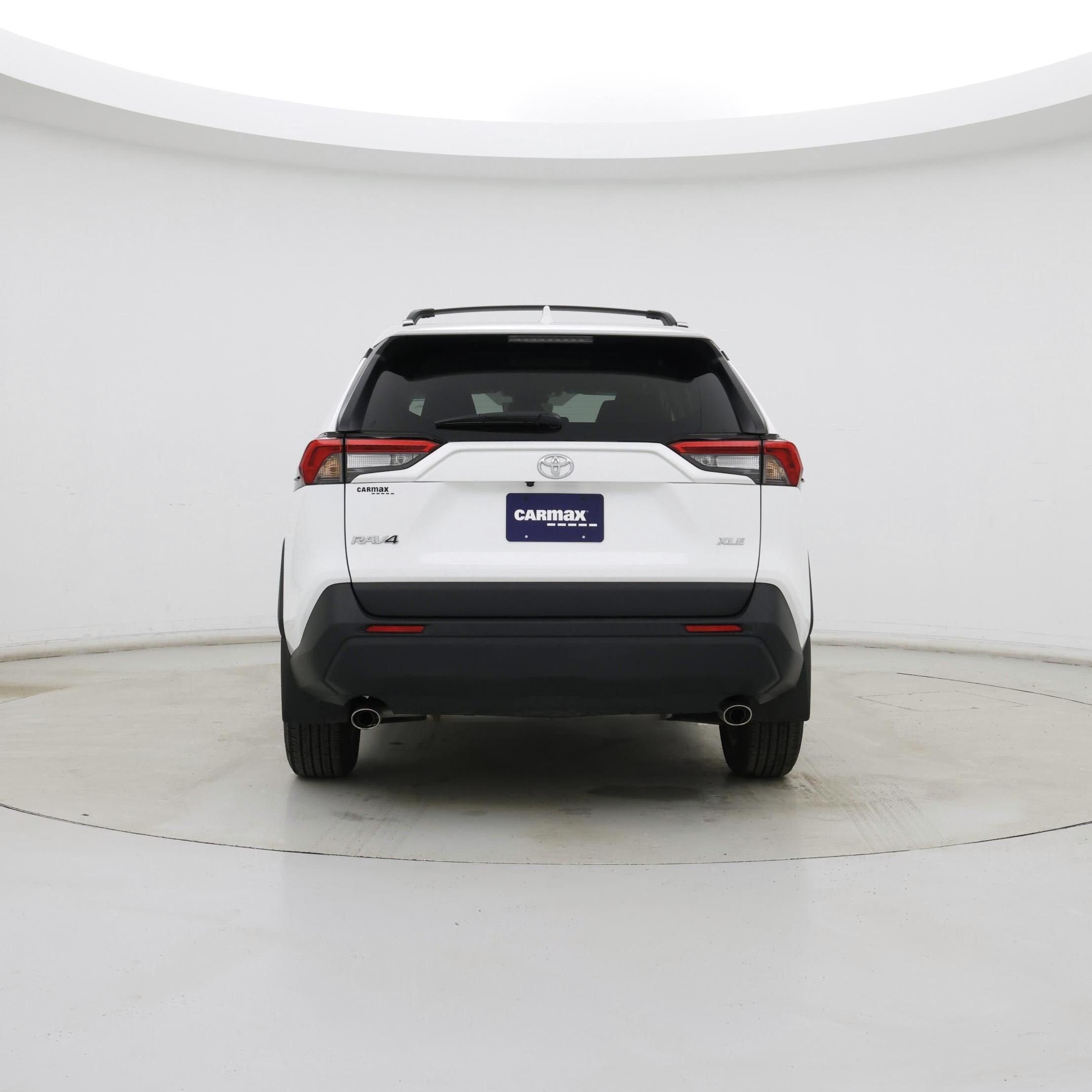 Thumbnail: 2023 Toyota RAV4 - 6