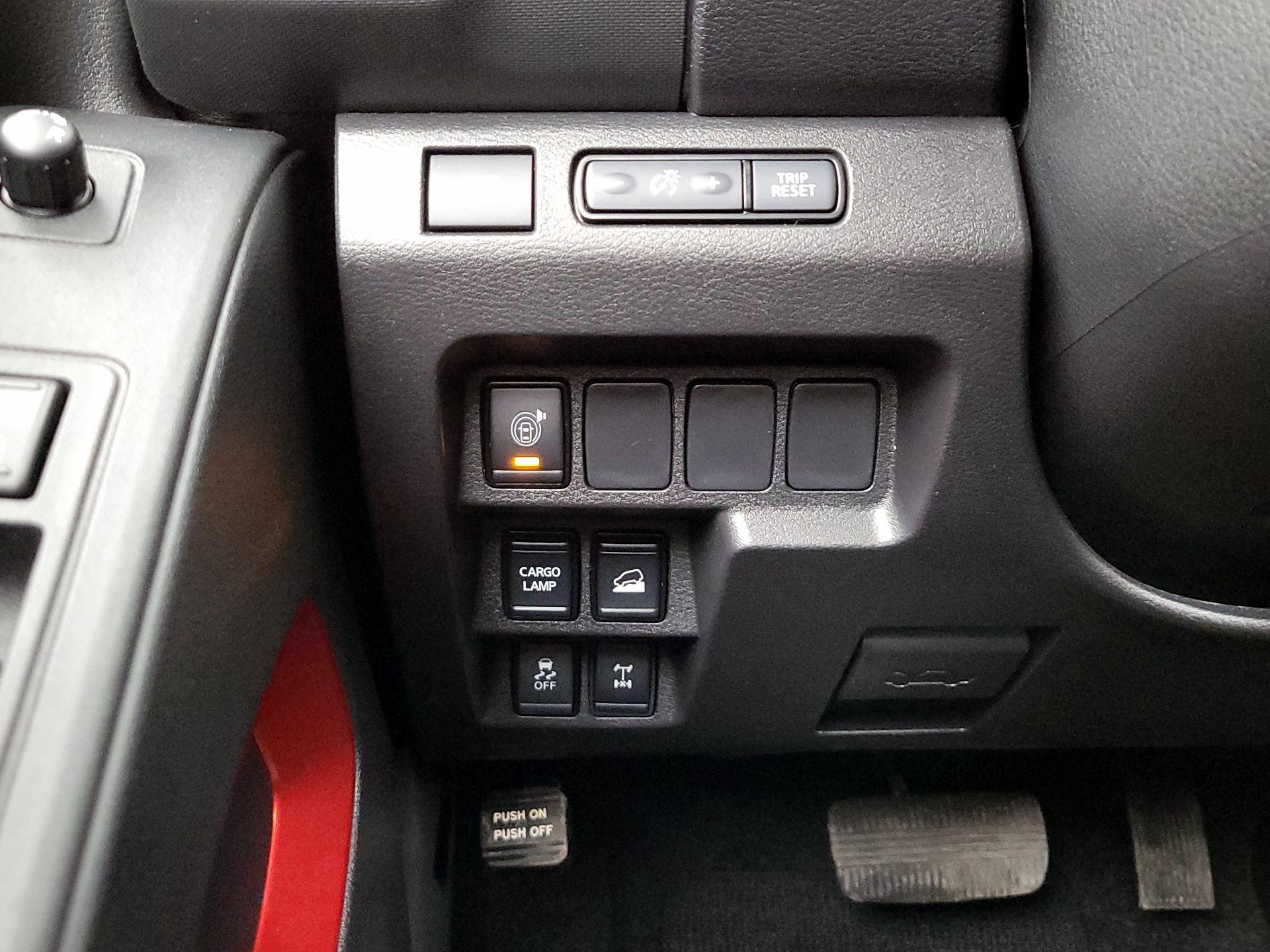 Thumbnail: 2024 Nissan Frontier - 13