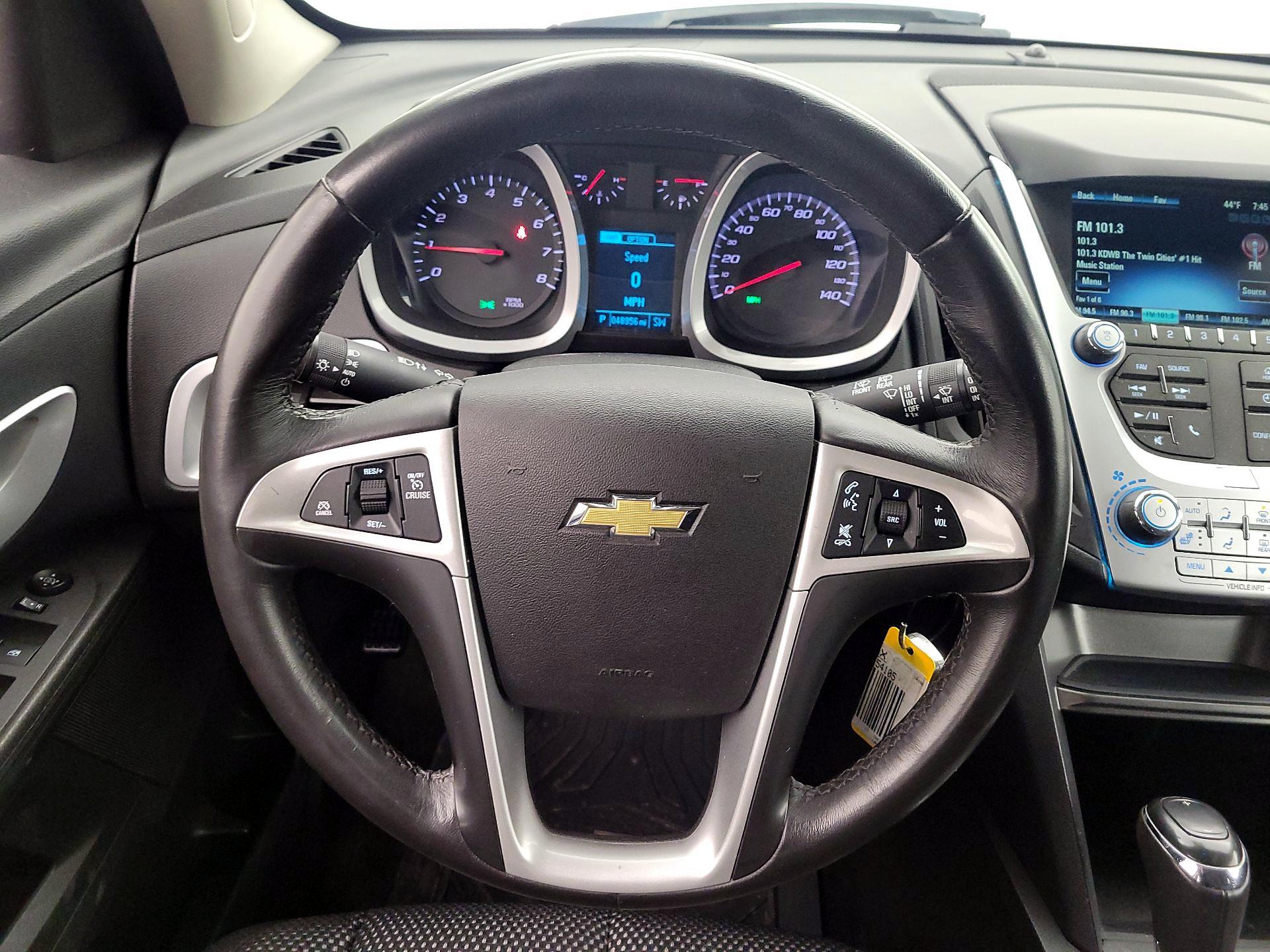 Thumbnail: 2017 Chevrolet Equinox - 10