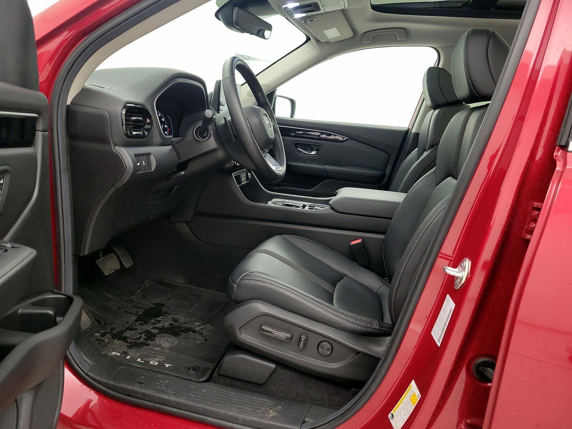 Thumbnail: 2025 Honda Pilot - 11