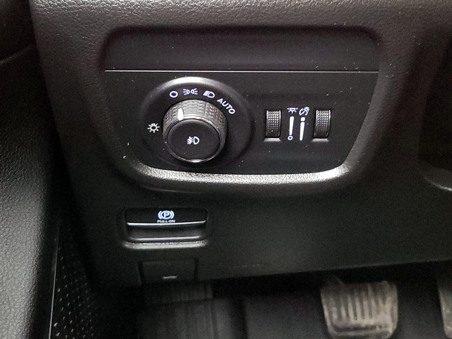 Thumbnail: 2023 Jeep Grand Cherokee - 13