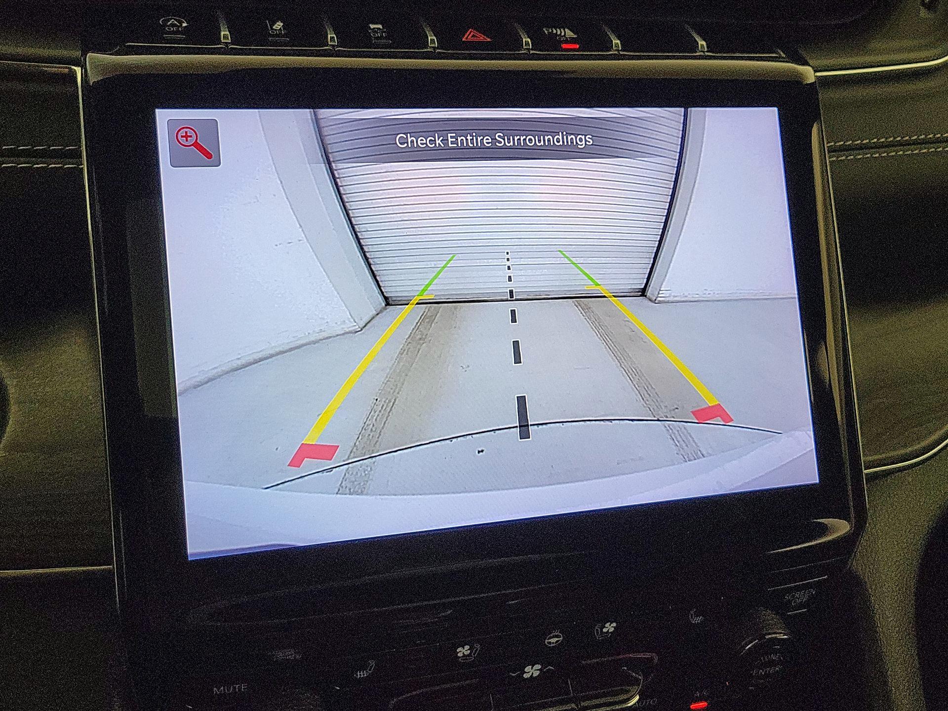 Thumbnail: 2023 Jeep Grand Cherokee - 15