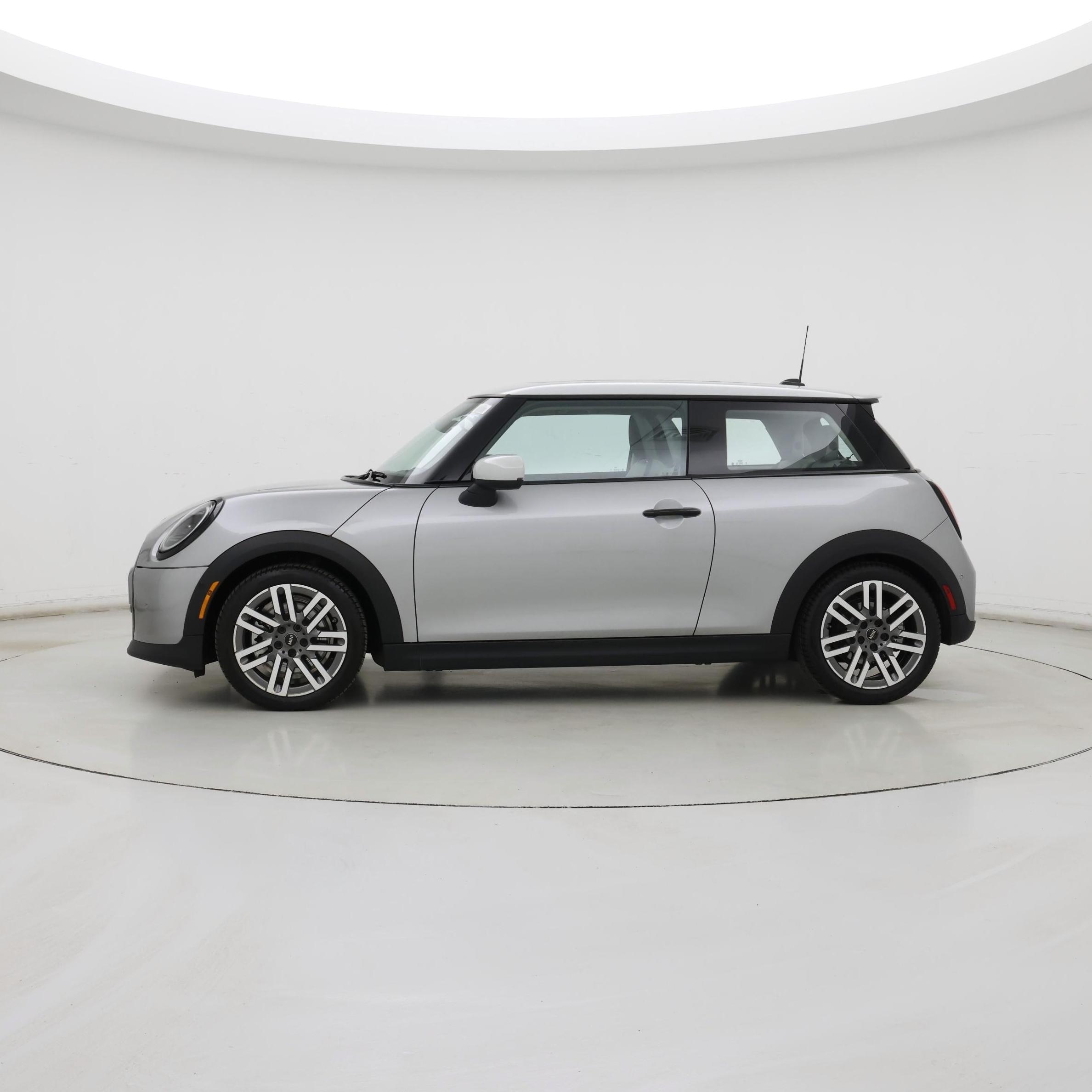 Thumbnail: 2025 MINI Cooper Hardtop - 3