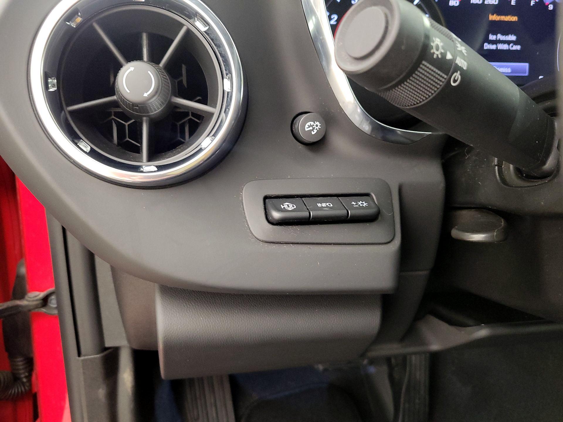 Thumbnail: 2019 Chevrolet Camaro - 13