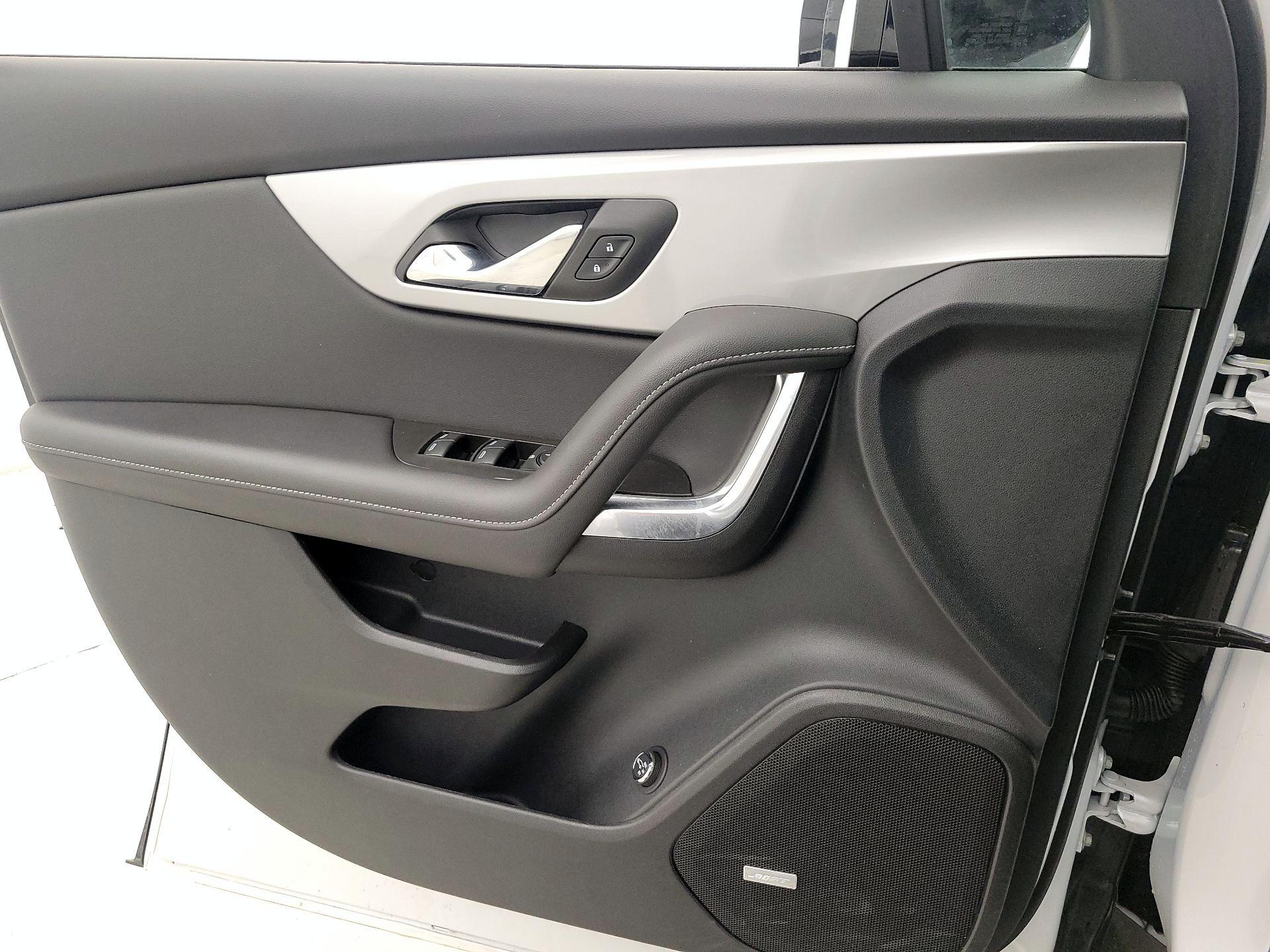 Thumbnail: 2025 Chevrolet Blazer - 12