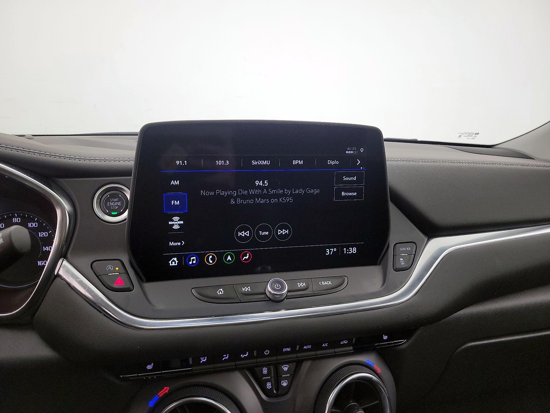 Thumbnail: 2025 Chevrolet Blazer - 16