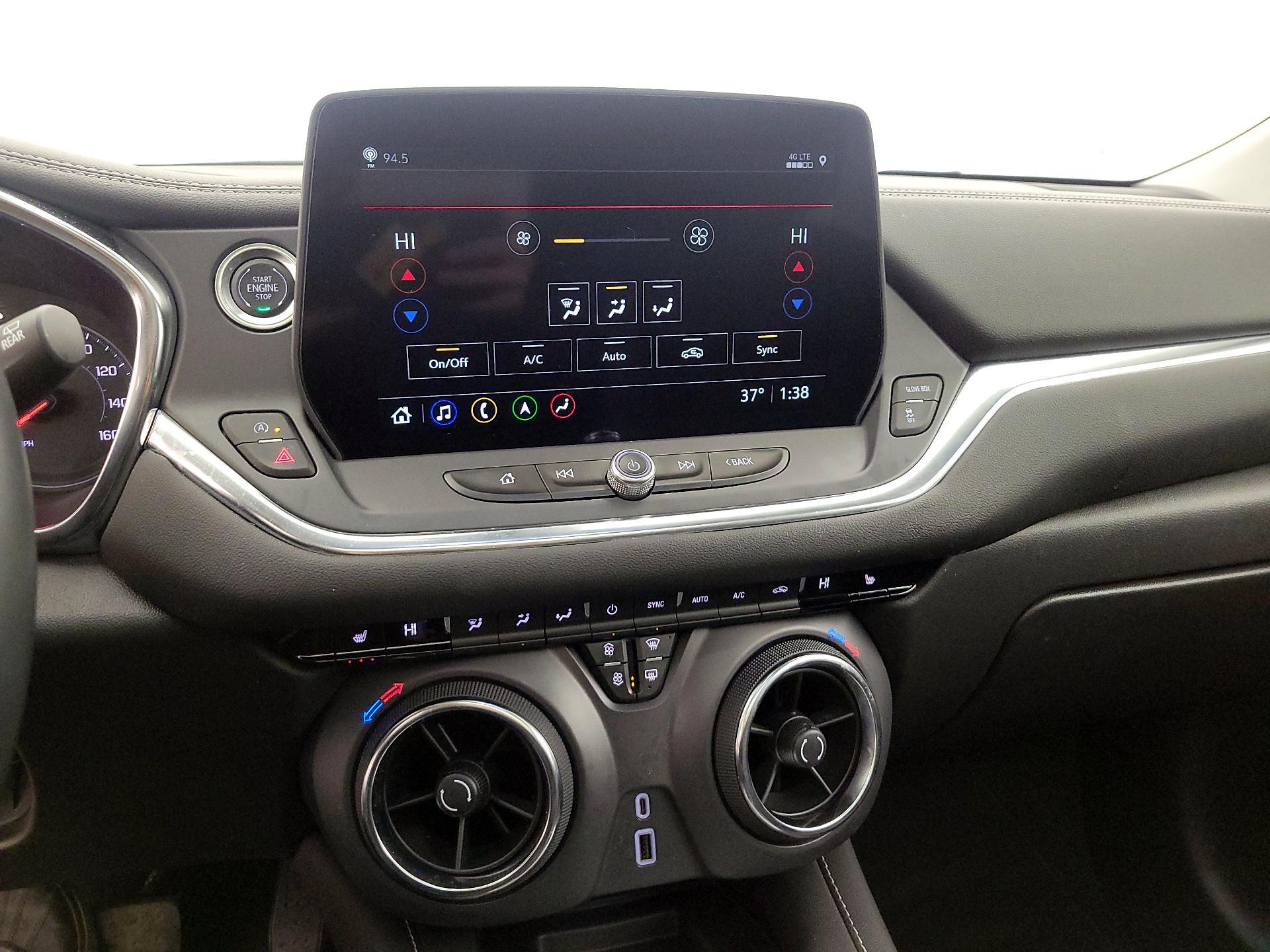 Thumbnail: 2025 Chevrolet Blazer - 17