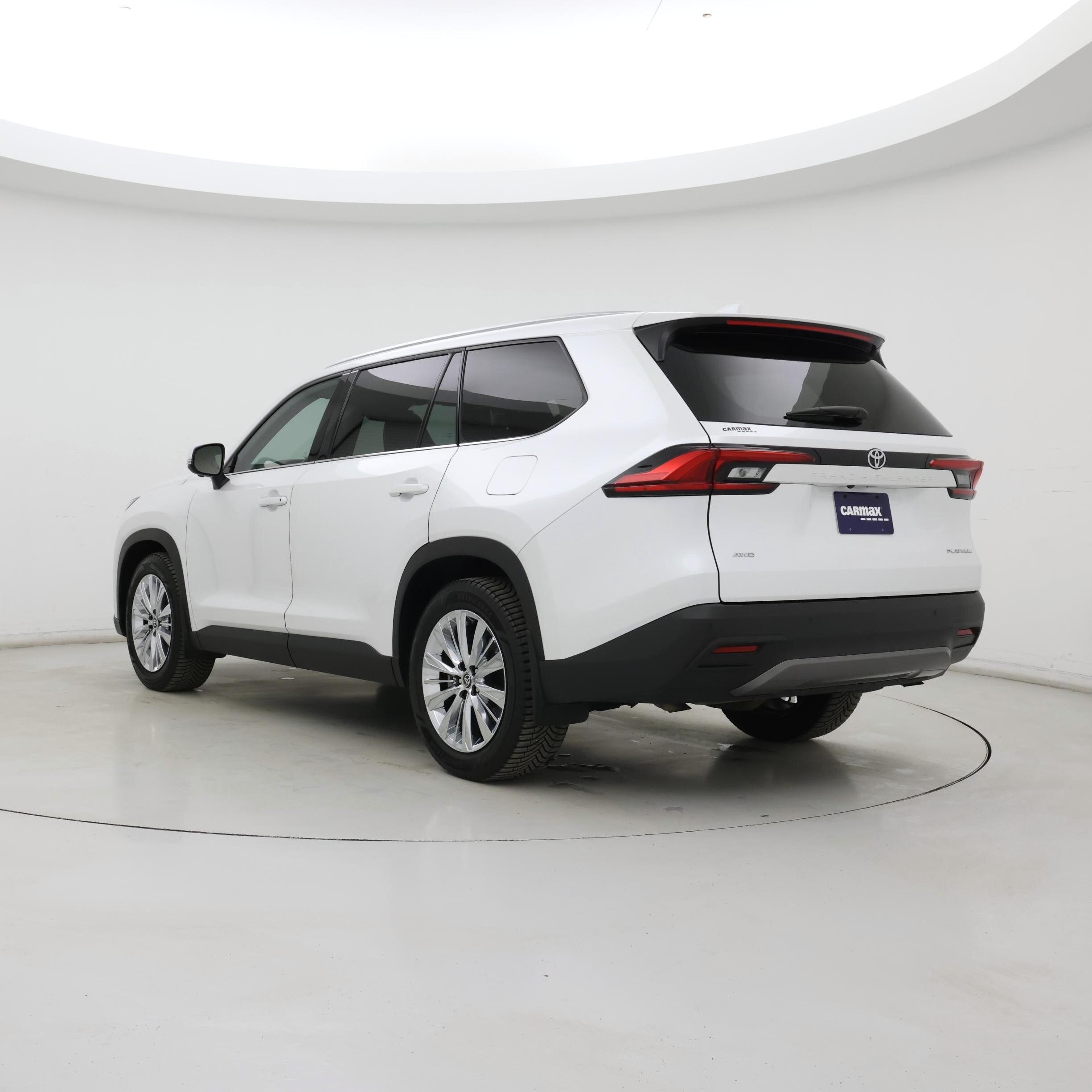 Thumbnail: 2024 Toyota Grand Highlander - 2