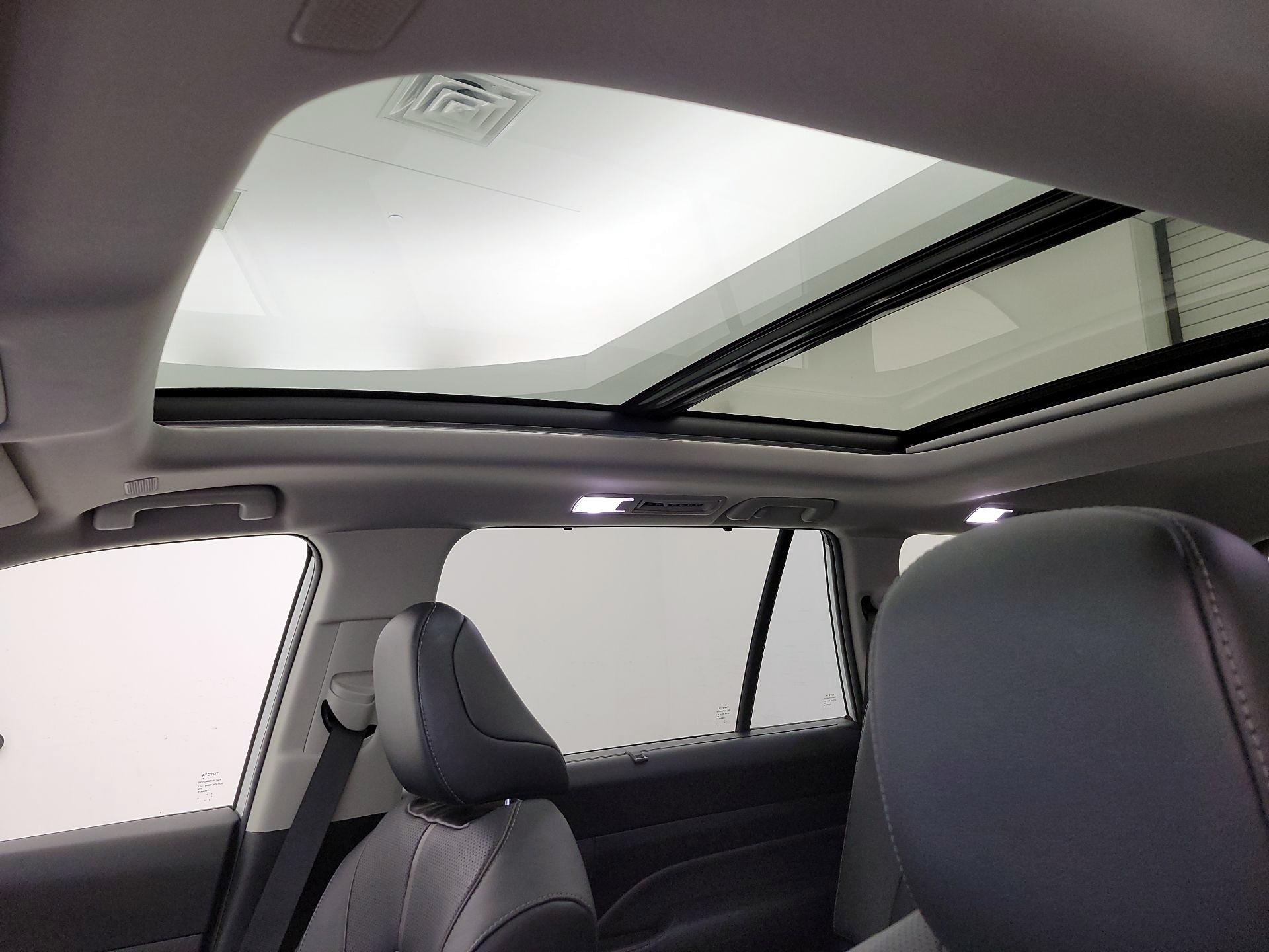 Thumbnail: 2024 Toyota Grand Highlander - 19