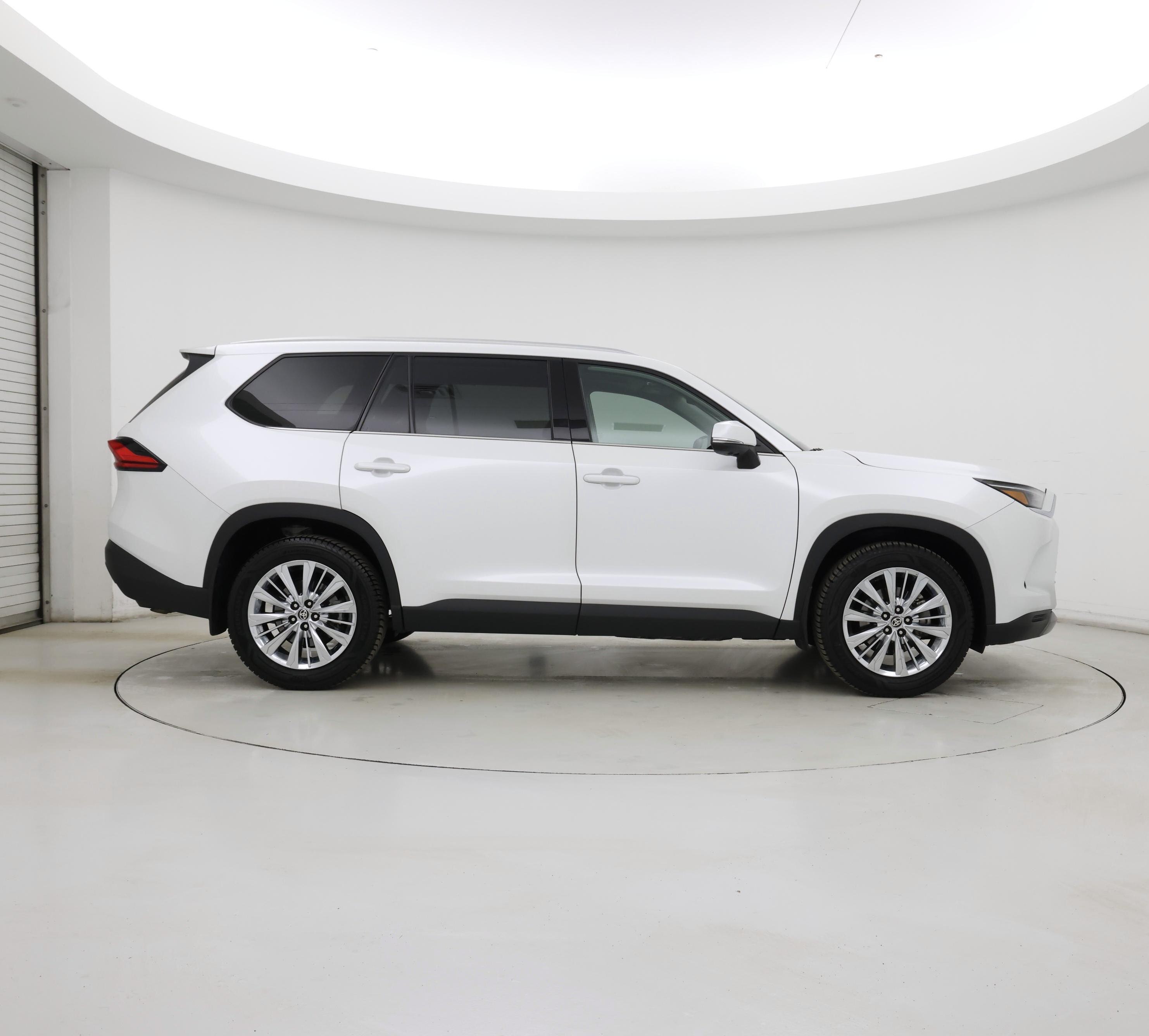 Thumbnail: 2024 Toyota Grand Highlander - 7