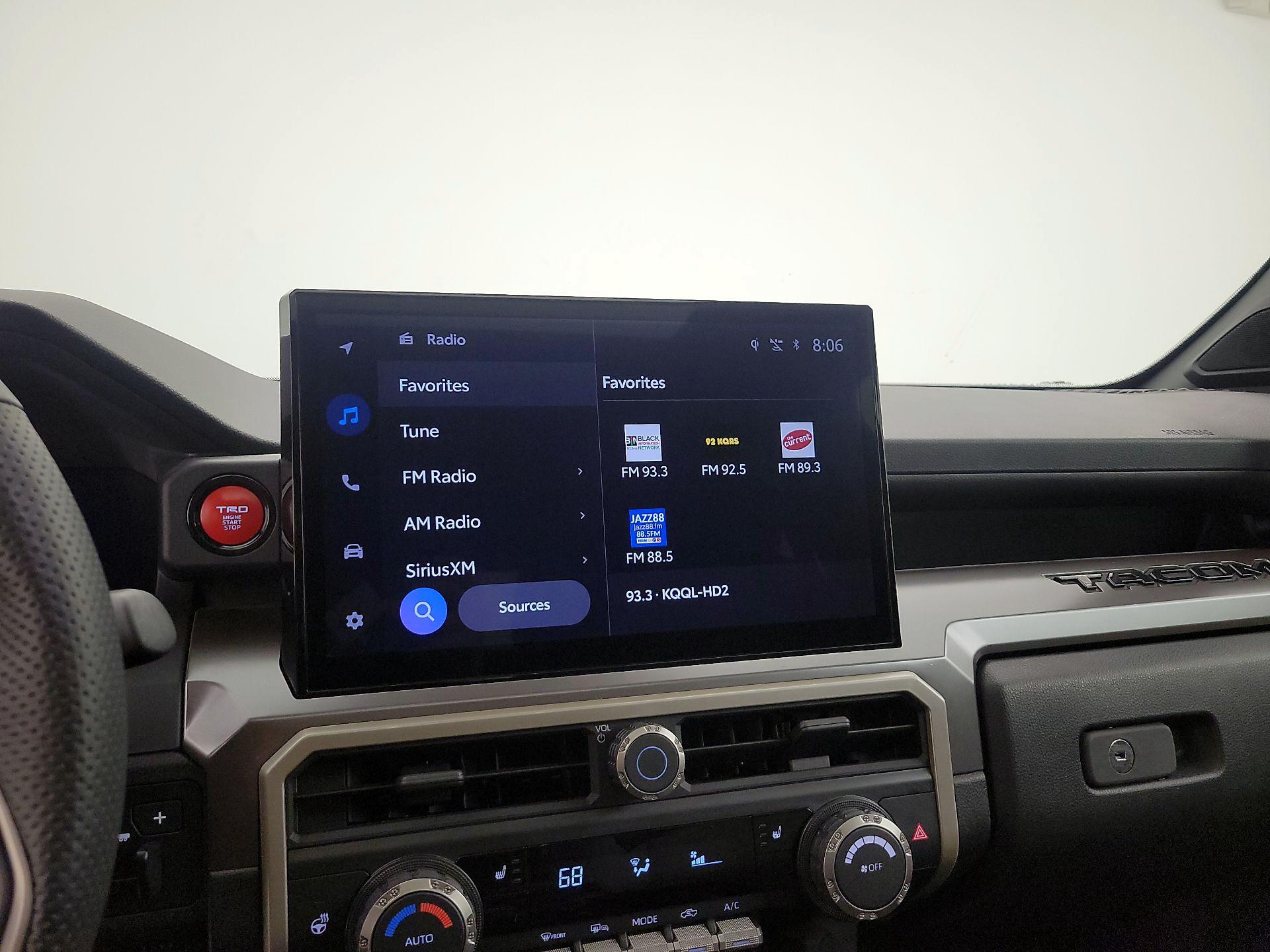 Thumbnail: 2024 Toyota Tacoma - 16