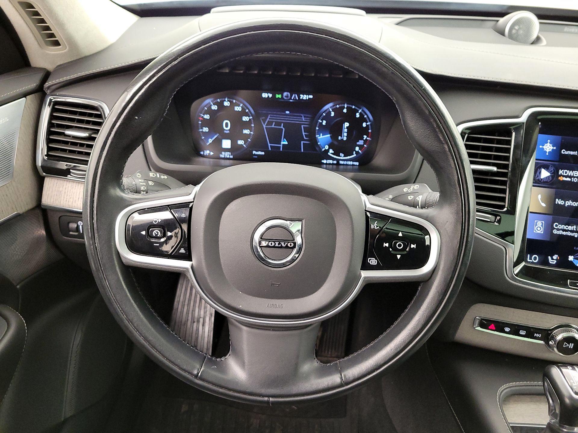 Thumbnail: 2022 Volvo XC90 - 10