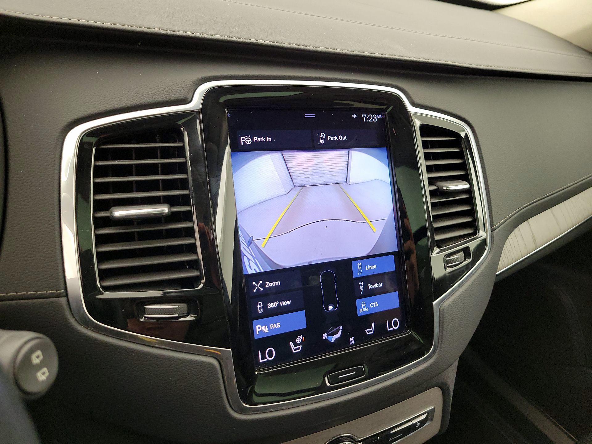 Thumbnail: 2022 Volvo XC90 - 15