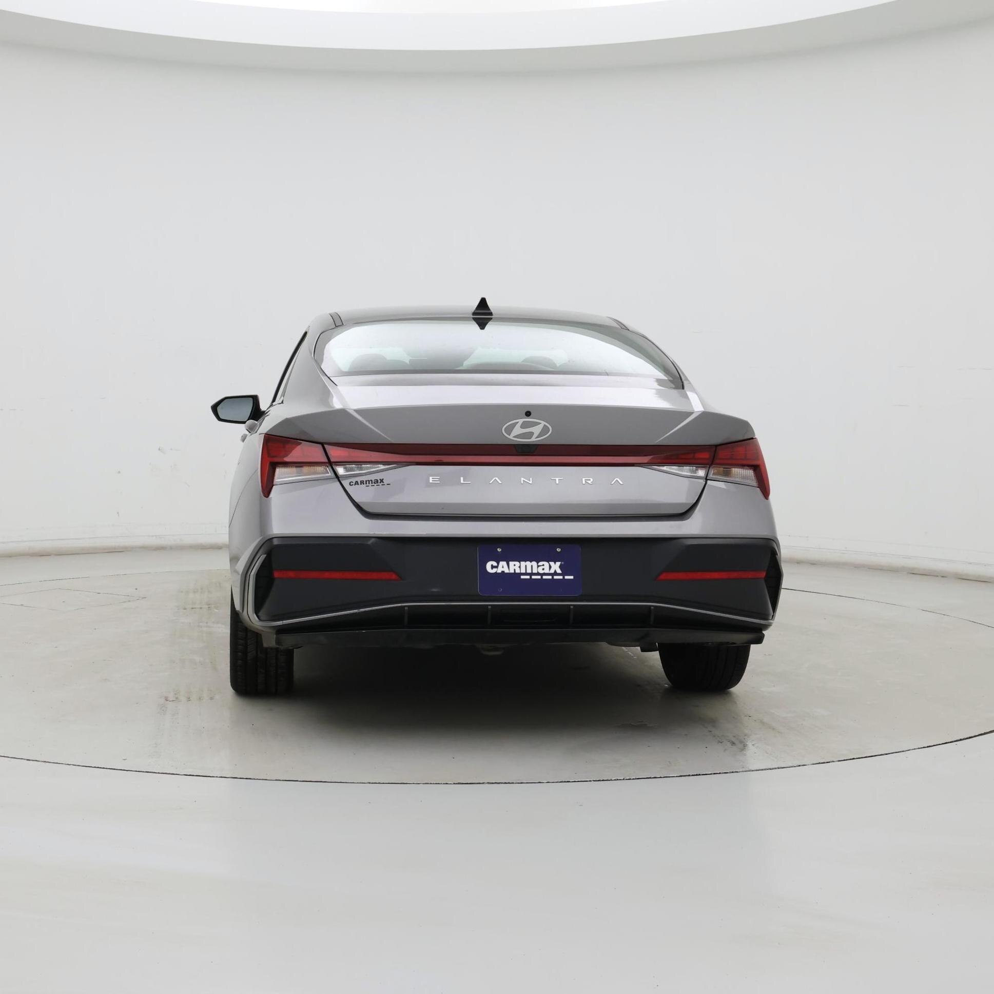 Thumbnail: 2025 Hyundai Elantra - 6