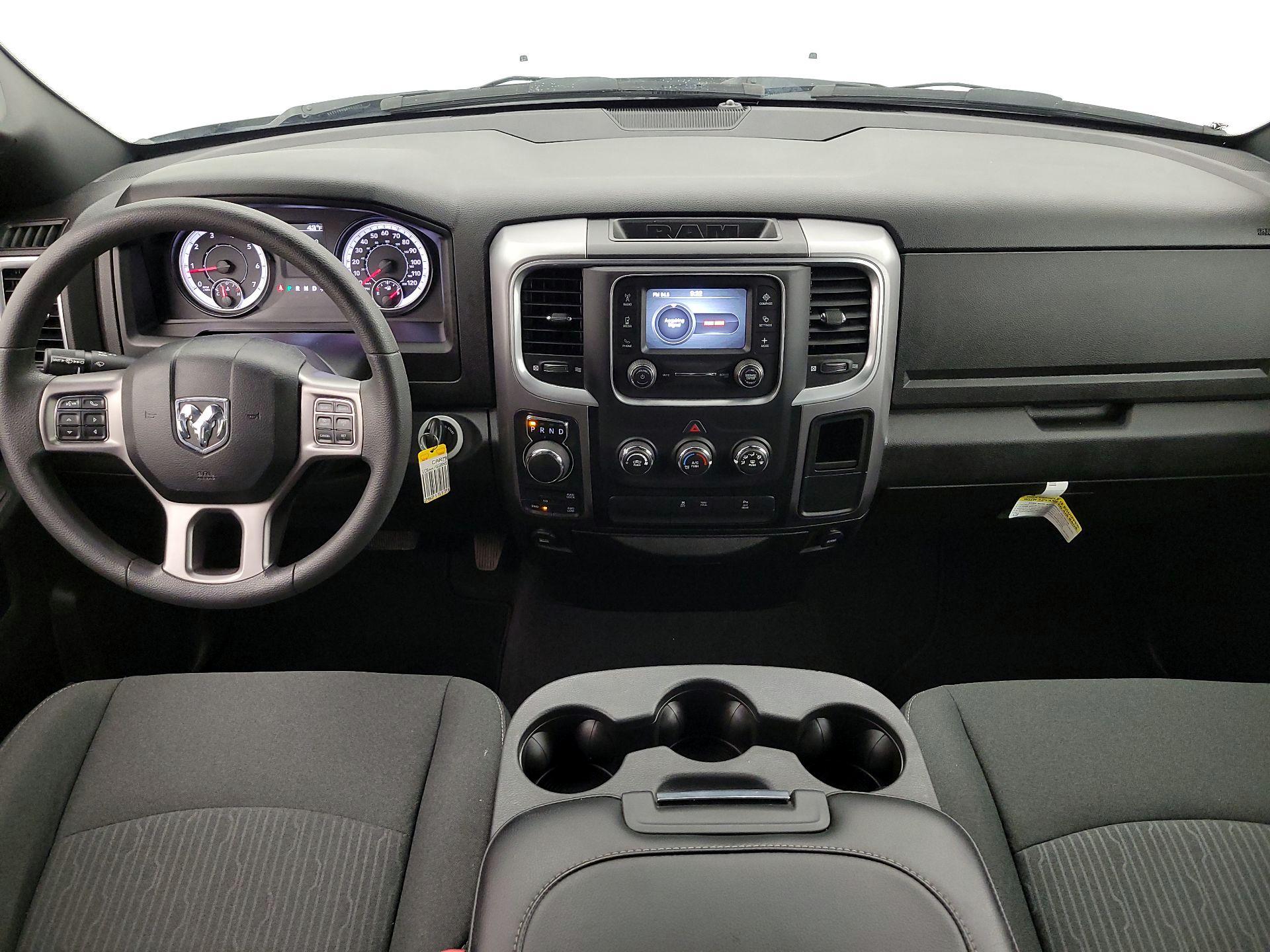 Thumbnail: 2022 RAM 1500 Classic - 9