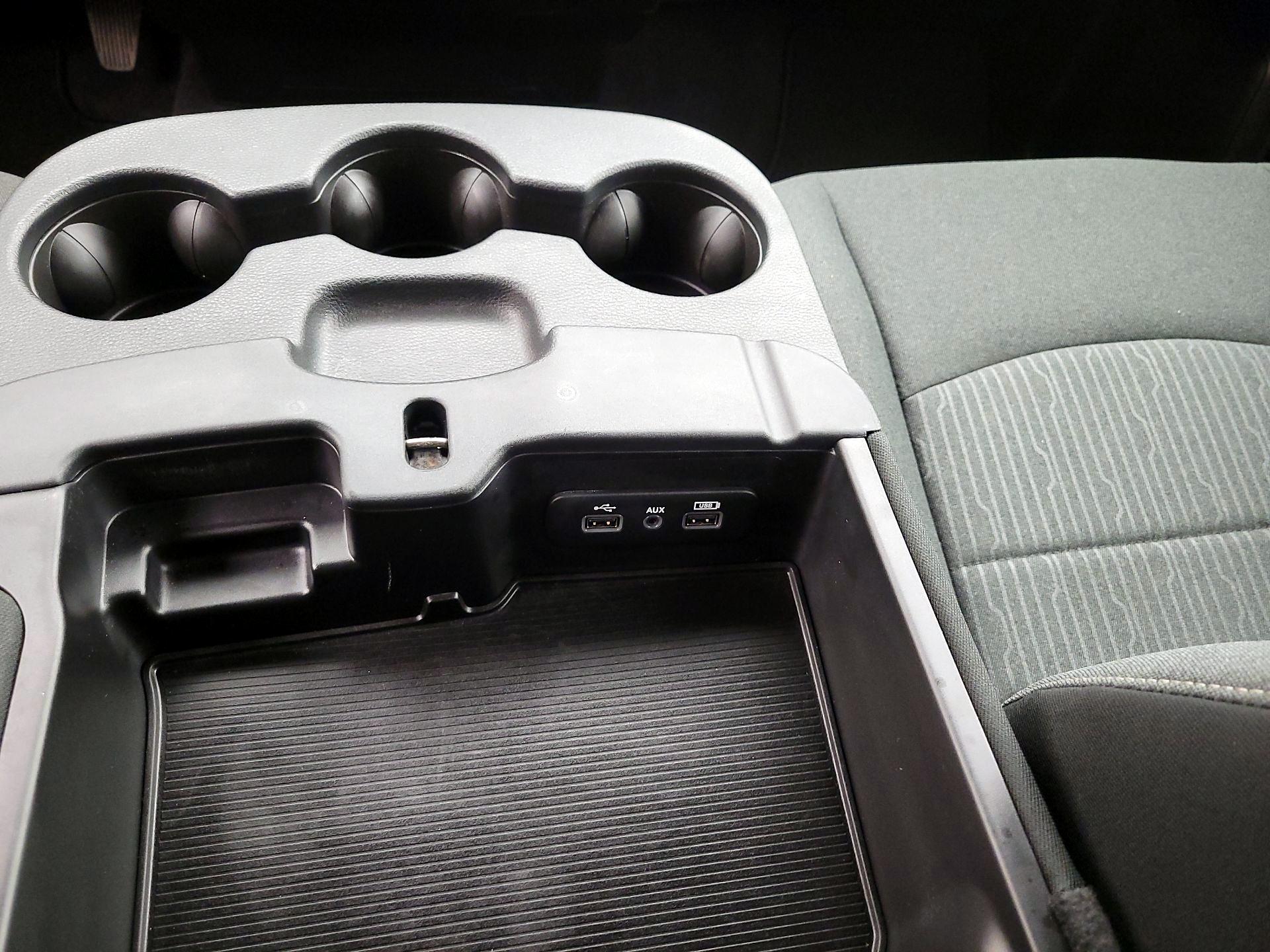 Thumbnail: 2022 RAM 1500 Classic - 19