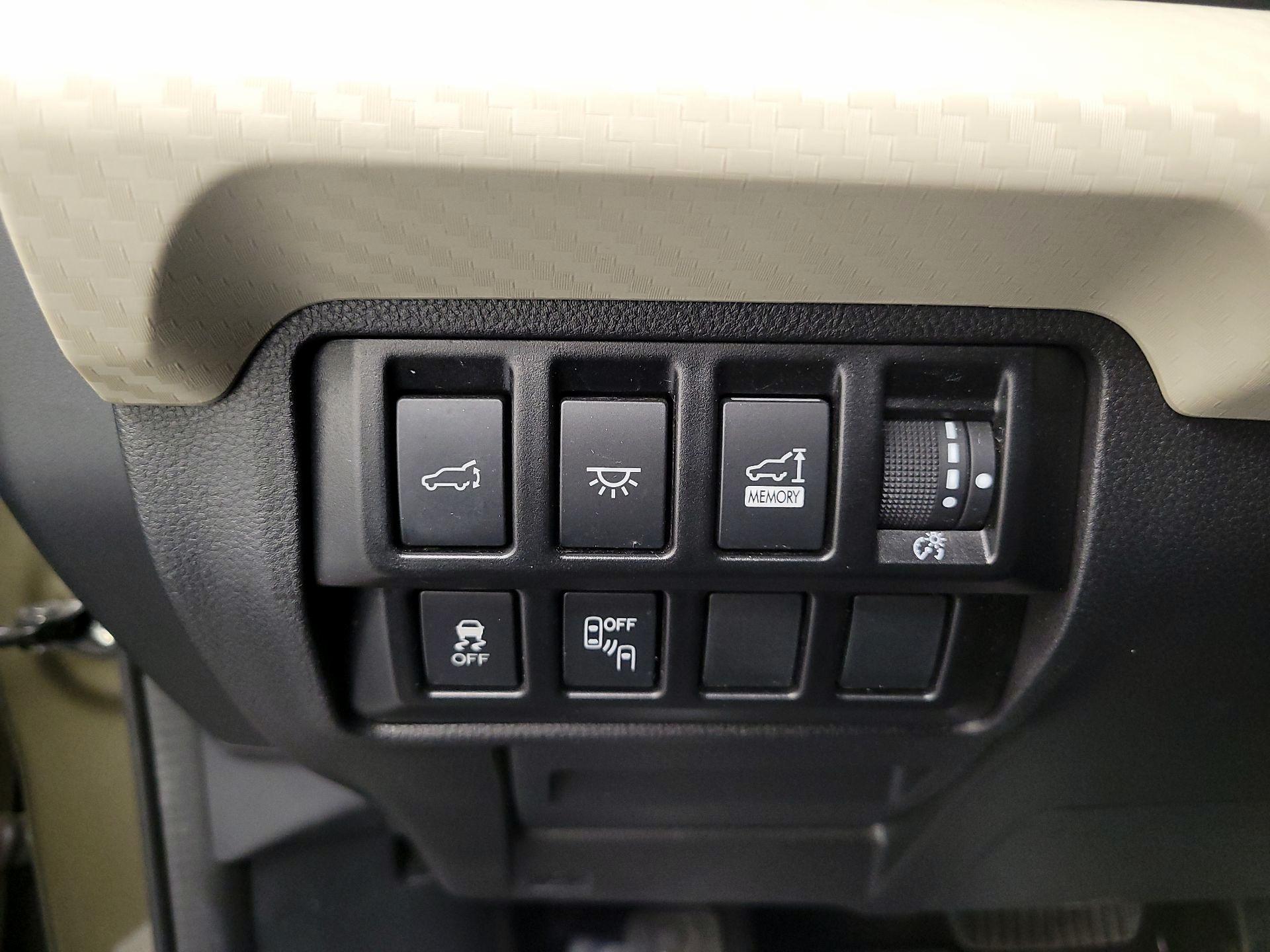 Thumbnail: 2022 Subaru Ascent - 13