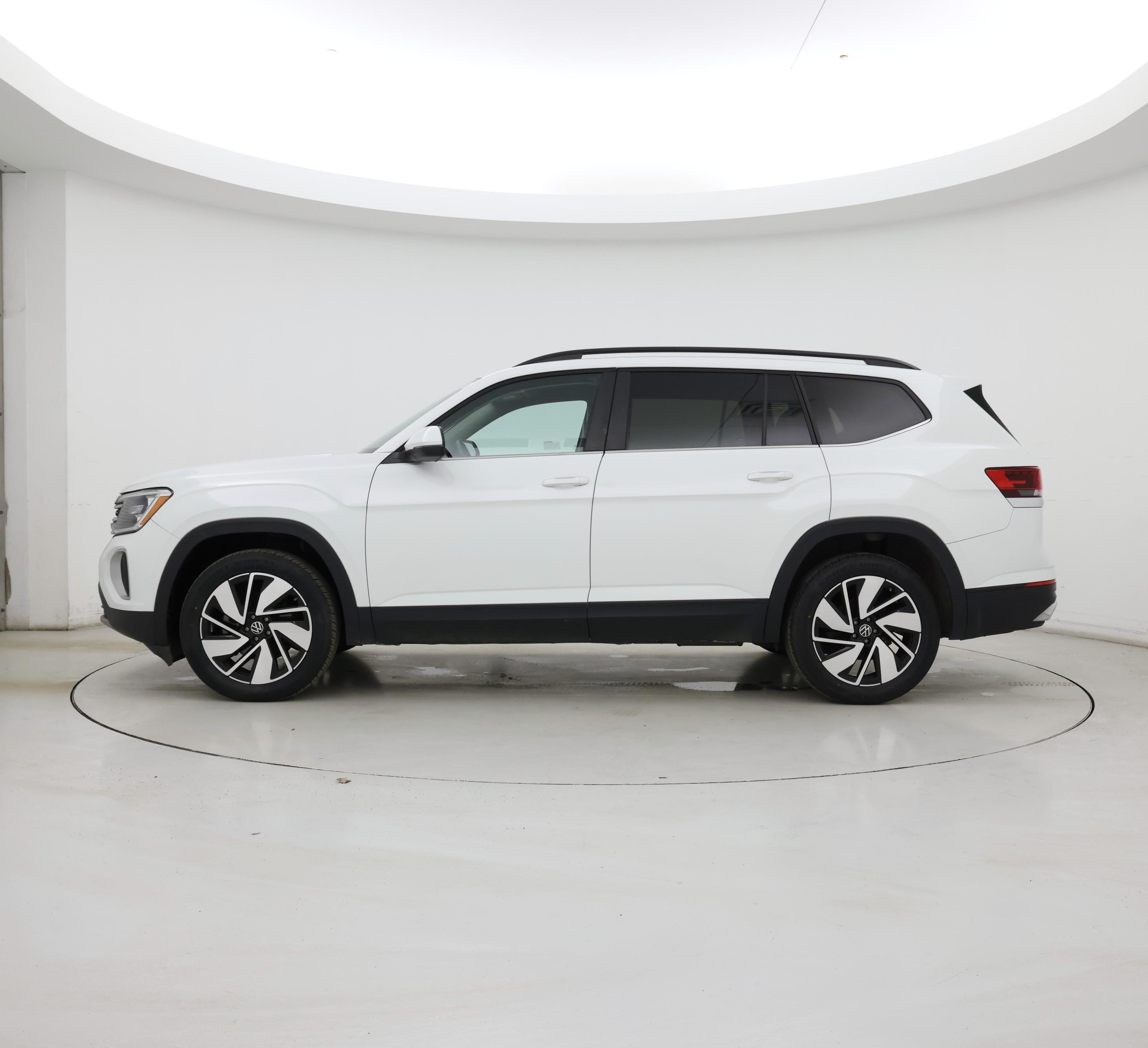 Thumbnail: 2024 Volkswagen Atlas - 3