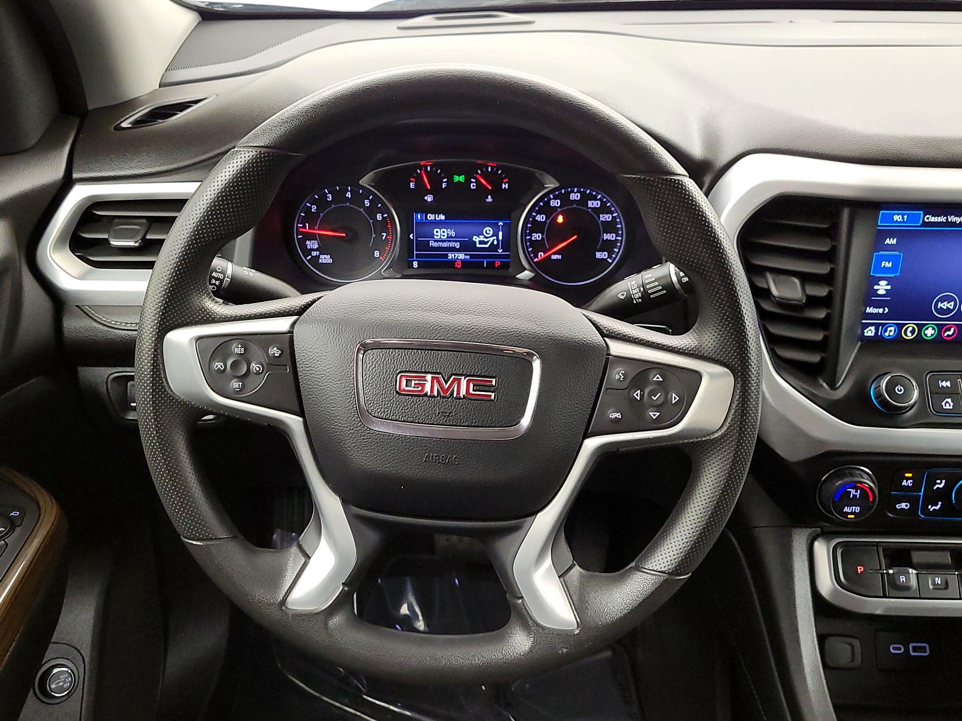 Thumbnail: 2023 GMC Acadia - 10