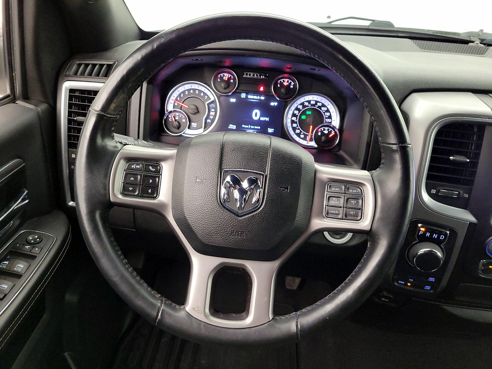 Thumbnail: 2022 RAM 1500 Classic - 10