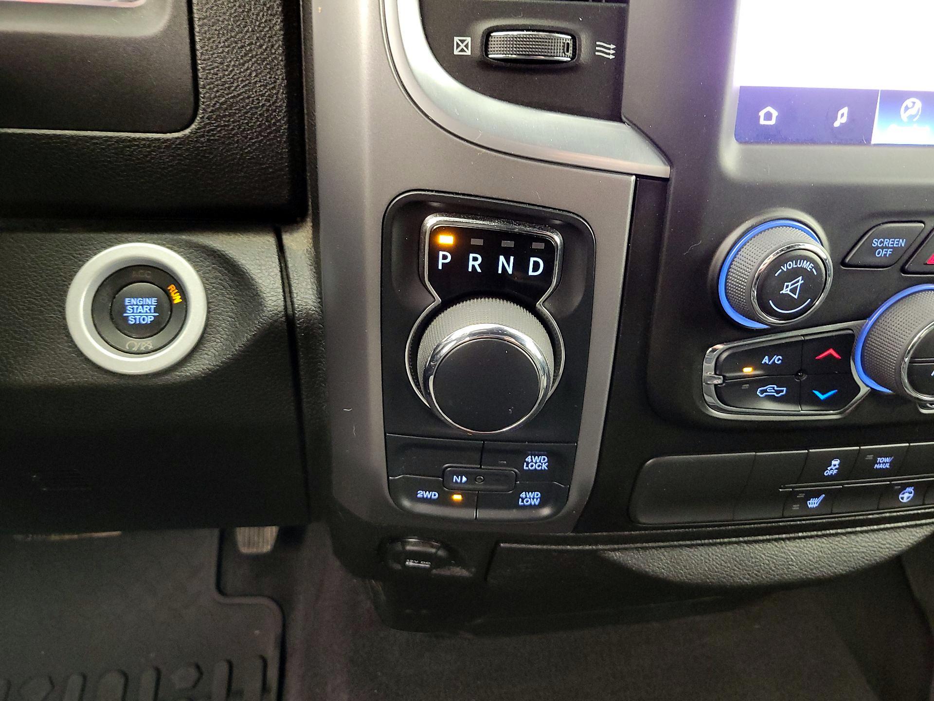 Thumbnail: 2022 RAM 1500 Classic - 17