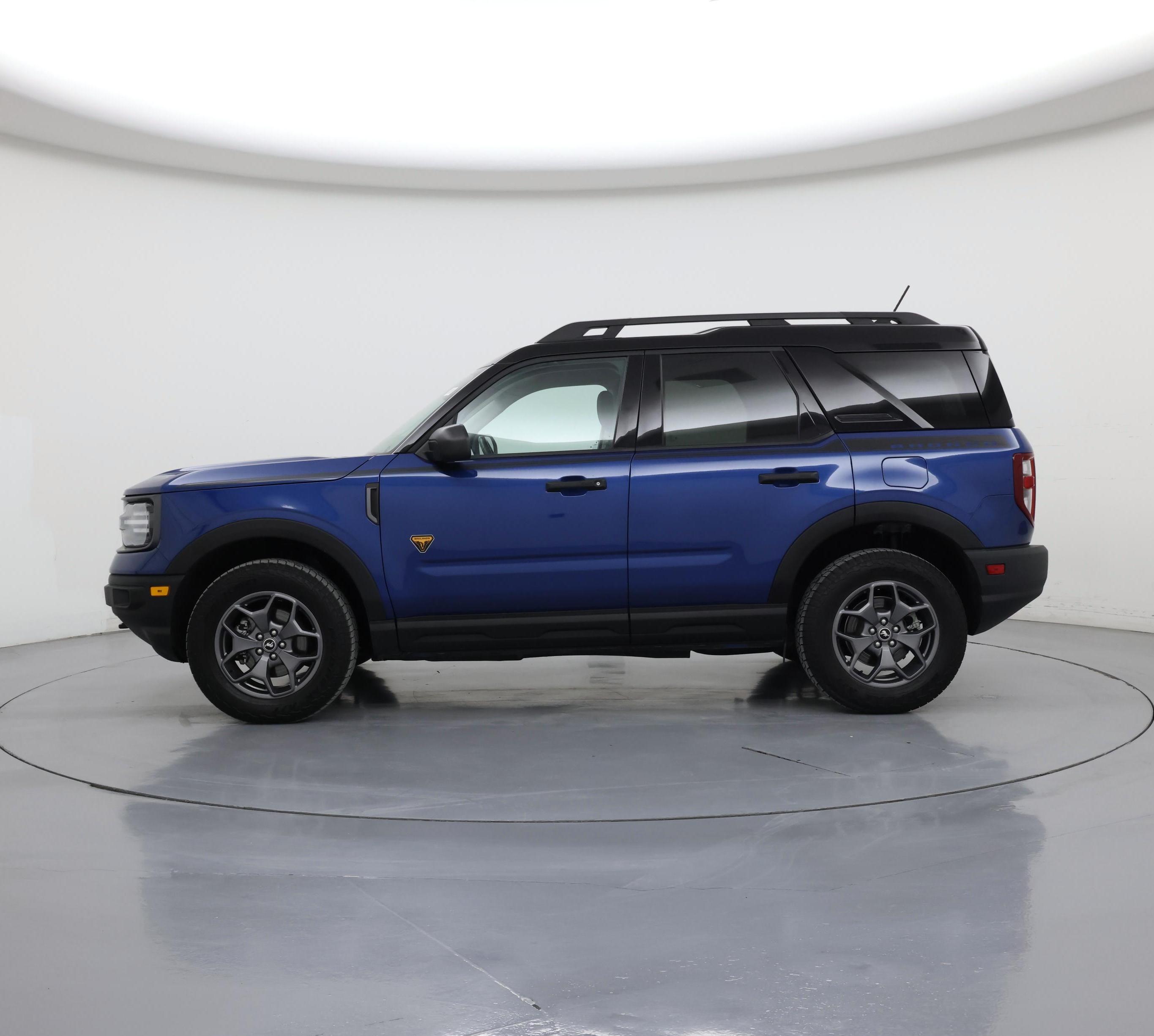Thumbnail: 2023 Ford Bronco Sport - 3
