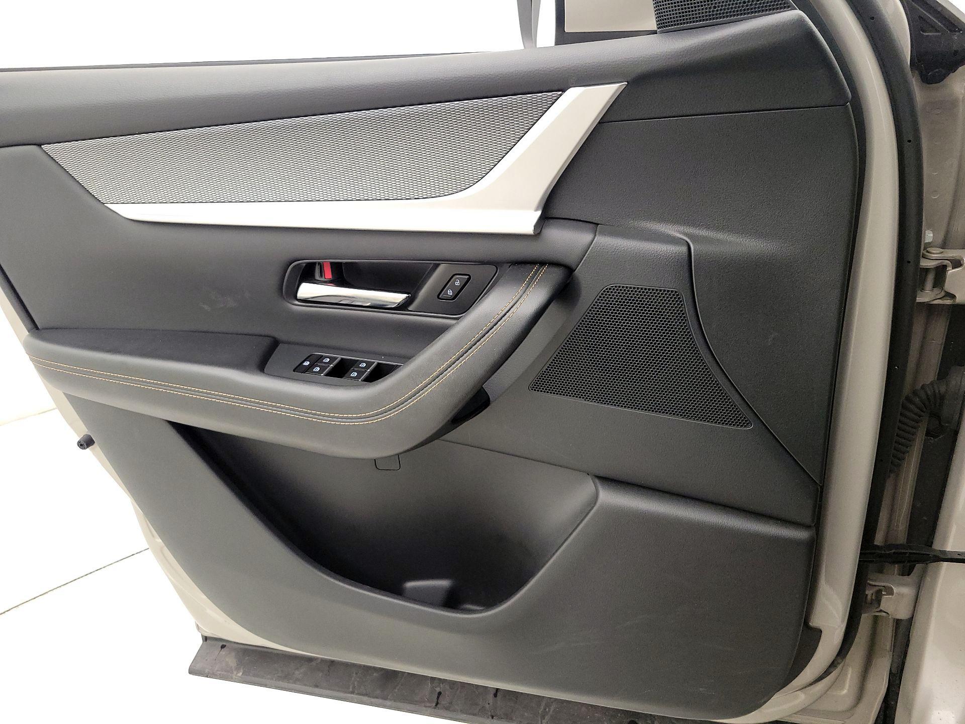 Thumbnail: 2024 Mazda CX-90 - 12