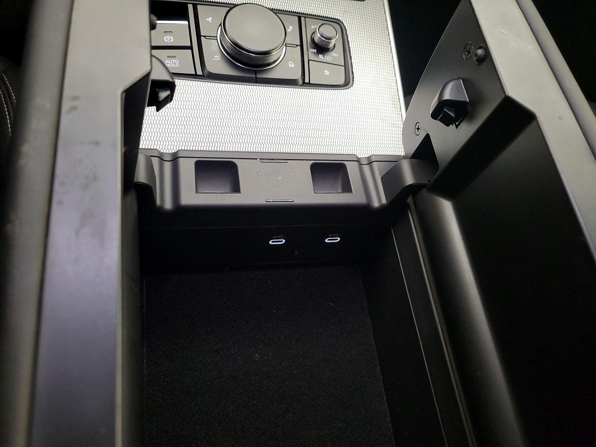 Thumbnail: 2024 Mazda CX-90 - 19