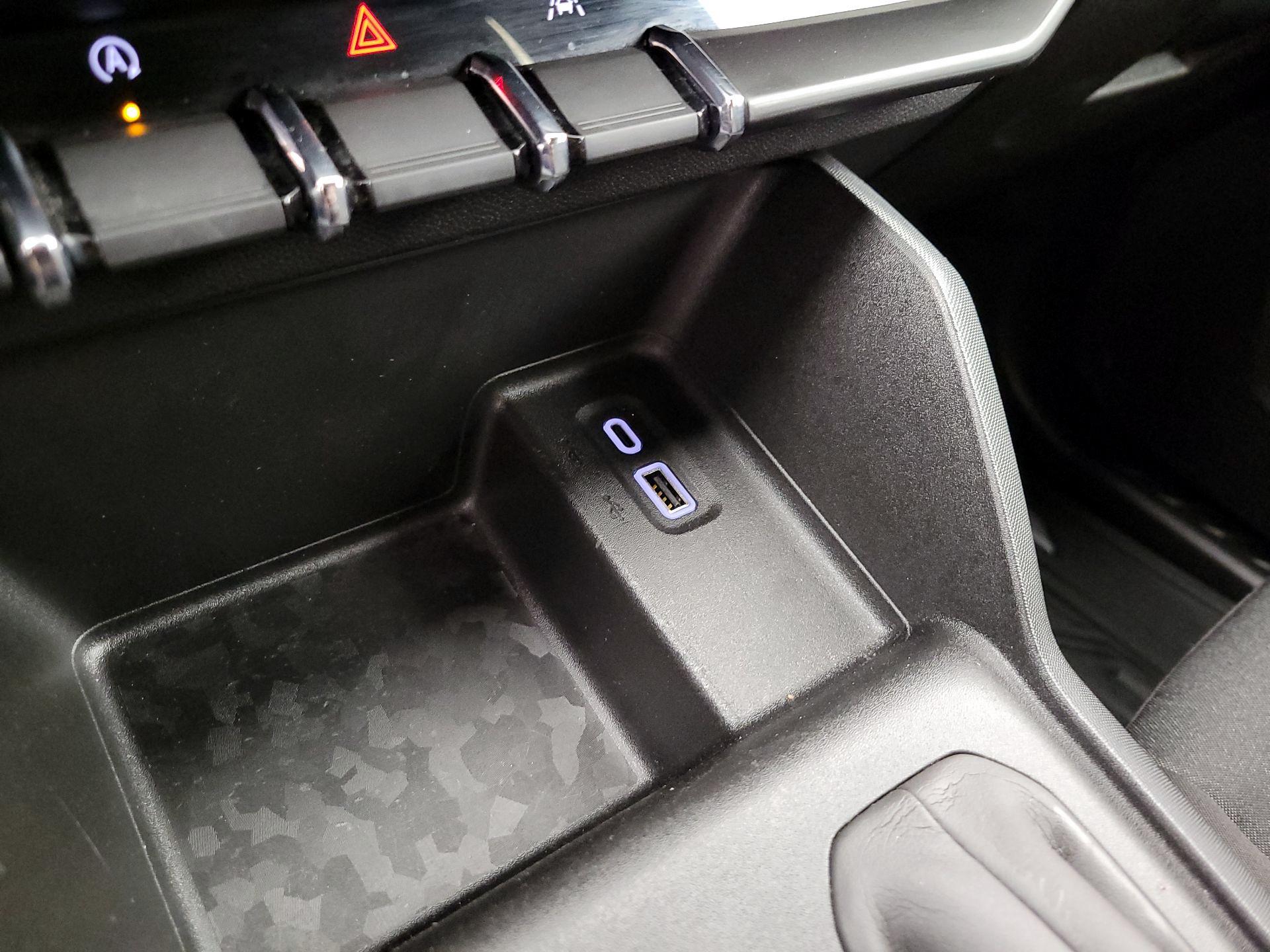 Thumbnail: 2024 Chevrolet Colorado - 19