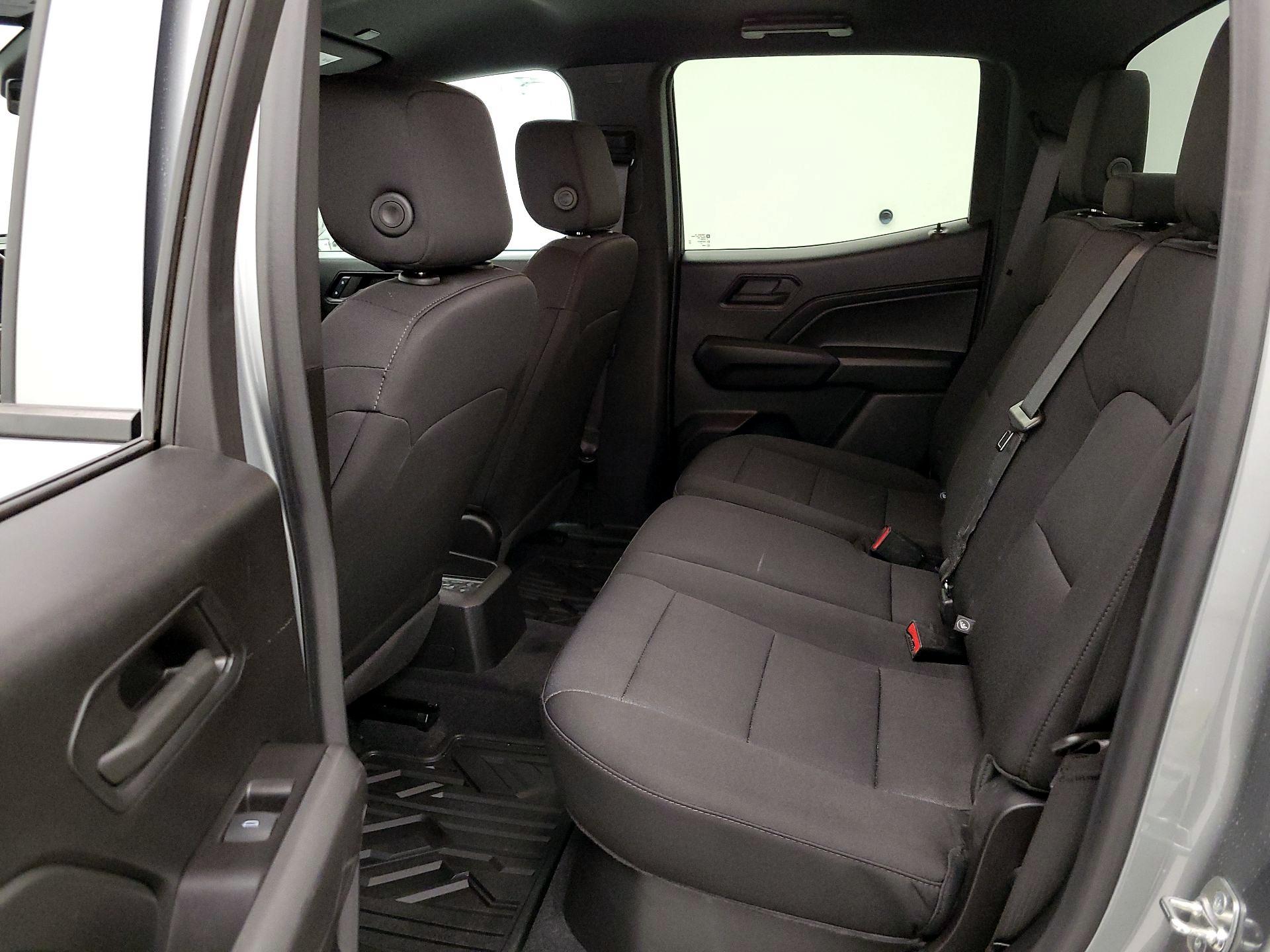 Thumbnail: 2024 Chevrolet Colorado - 20