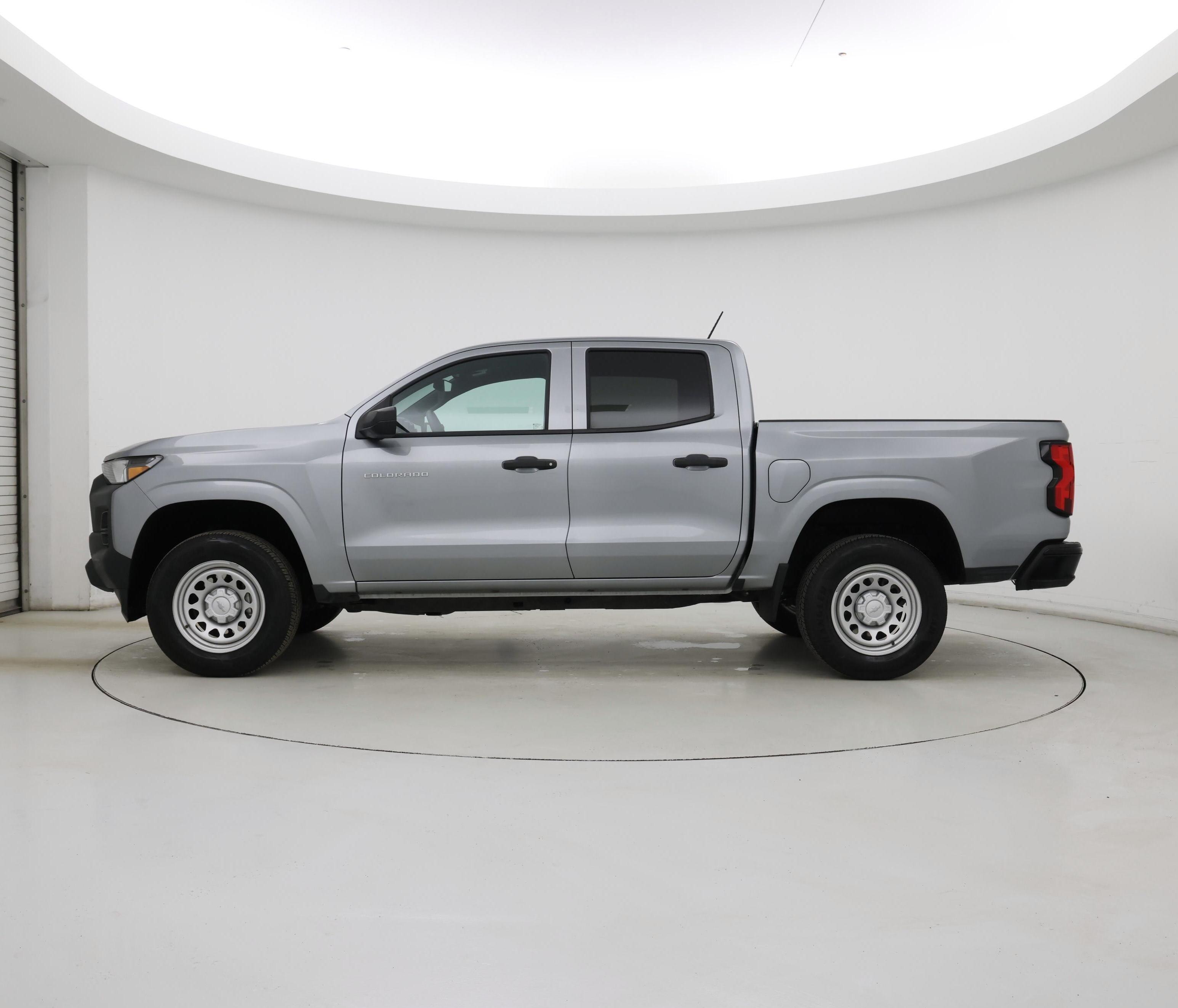 Thumbnail: 2024 Chevrolet Colorado - 3