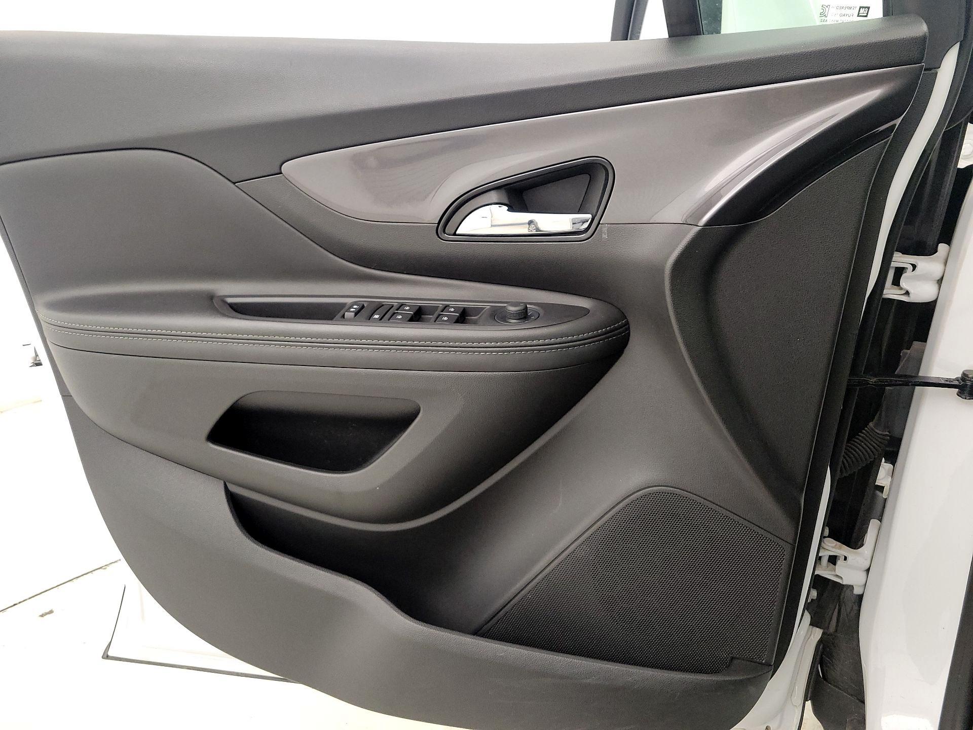 Thumbnail: 2022 Buick Encore - 12