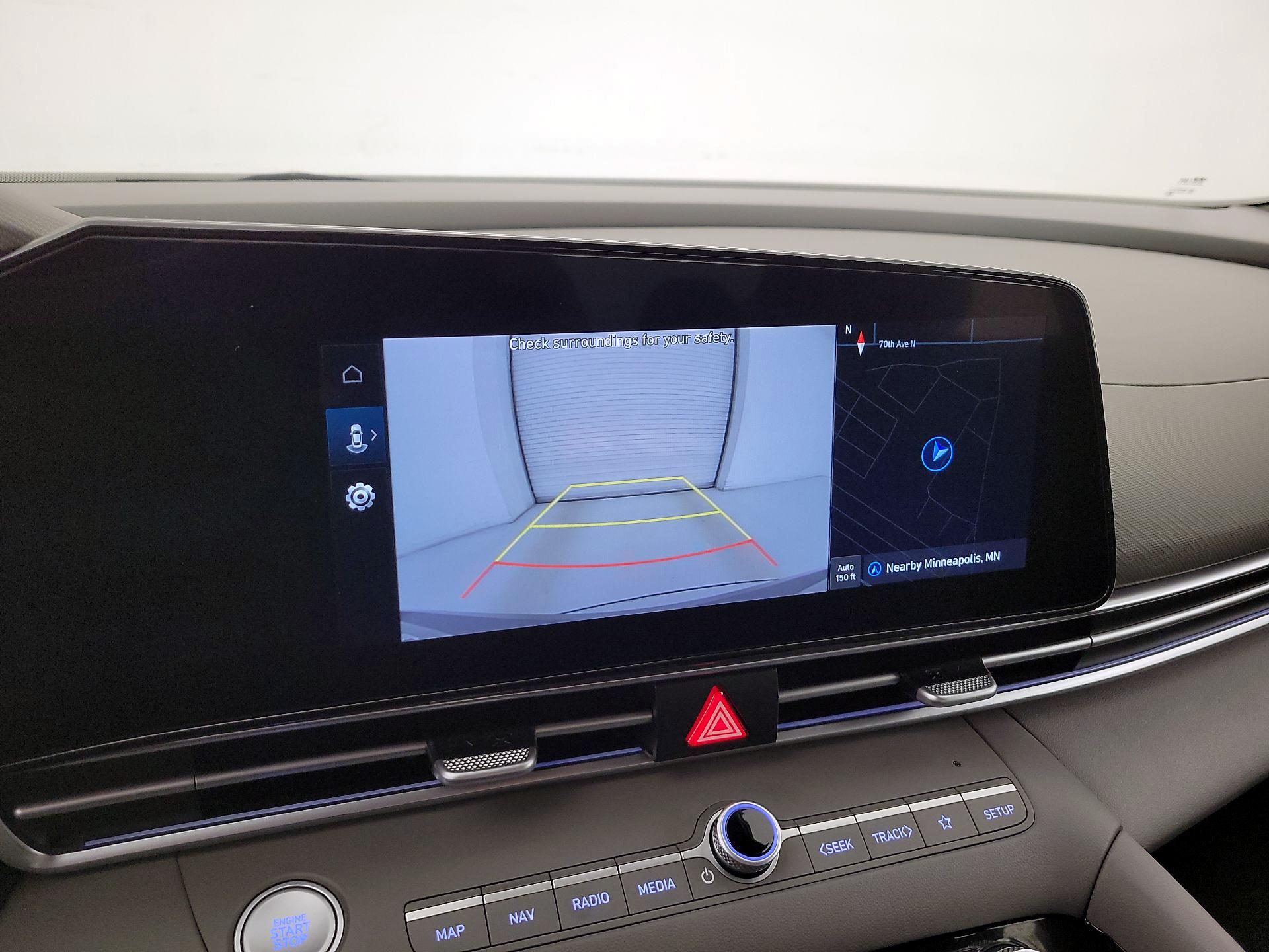 Thumbnail: 2025 Hyundai Elantra - 15