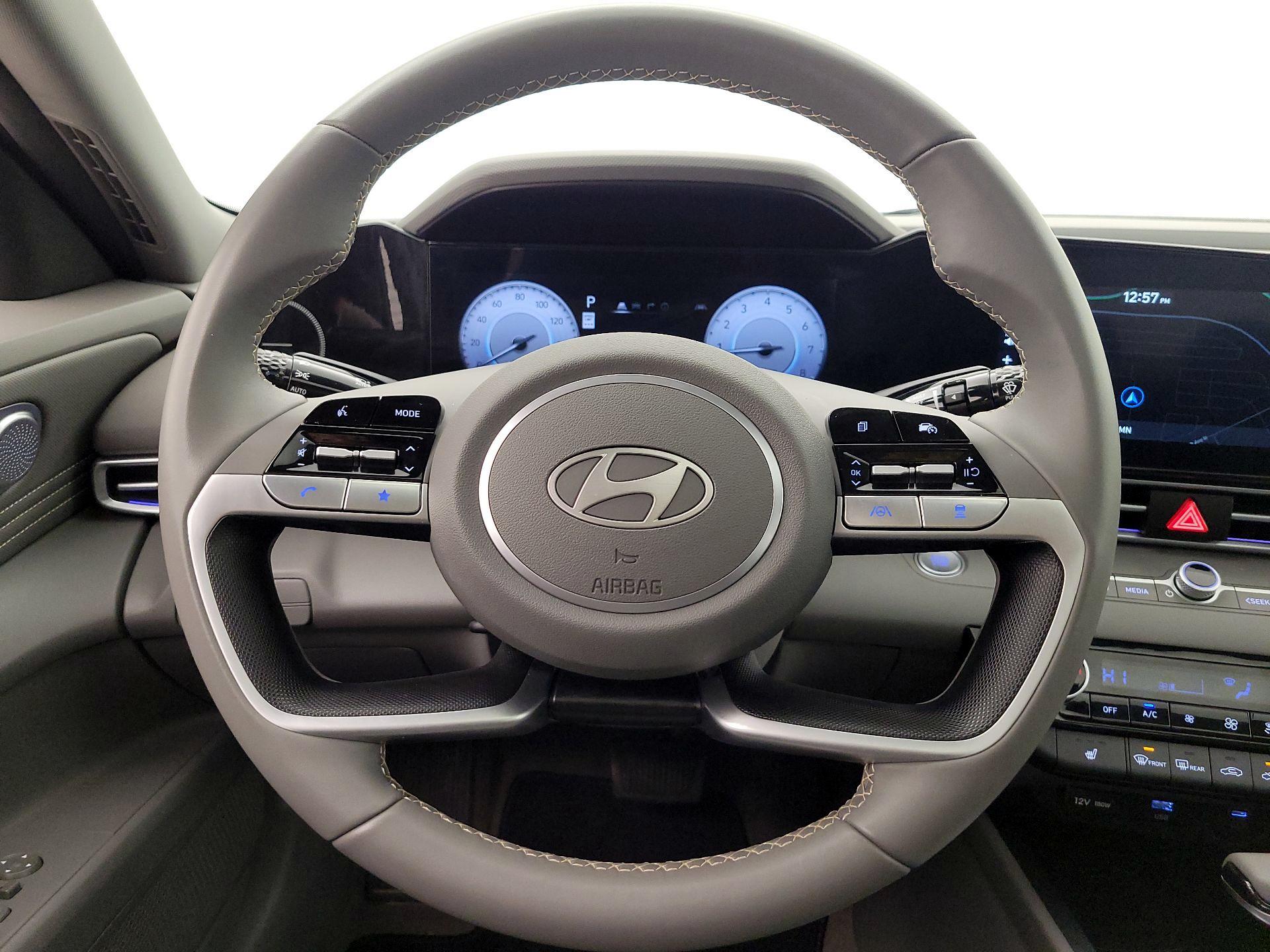 Thumbnail: 2024 Hyundai Elantra - 10