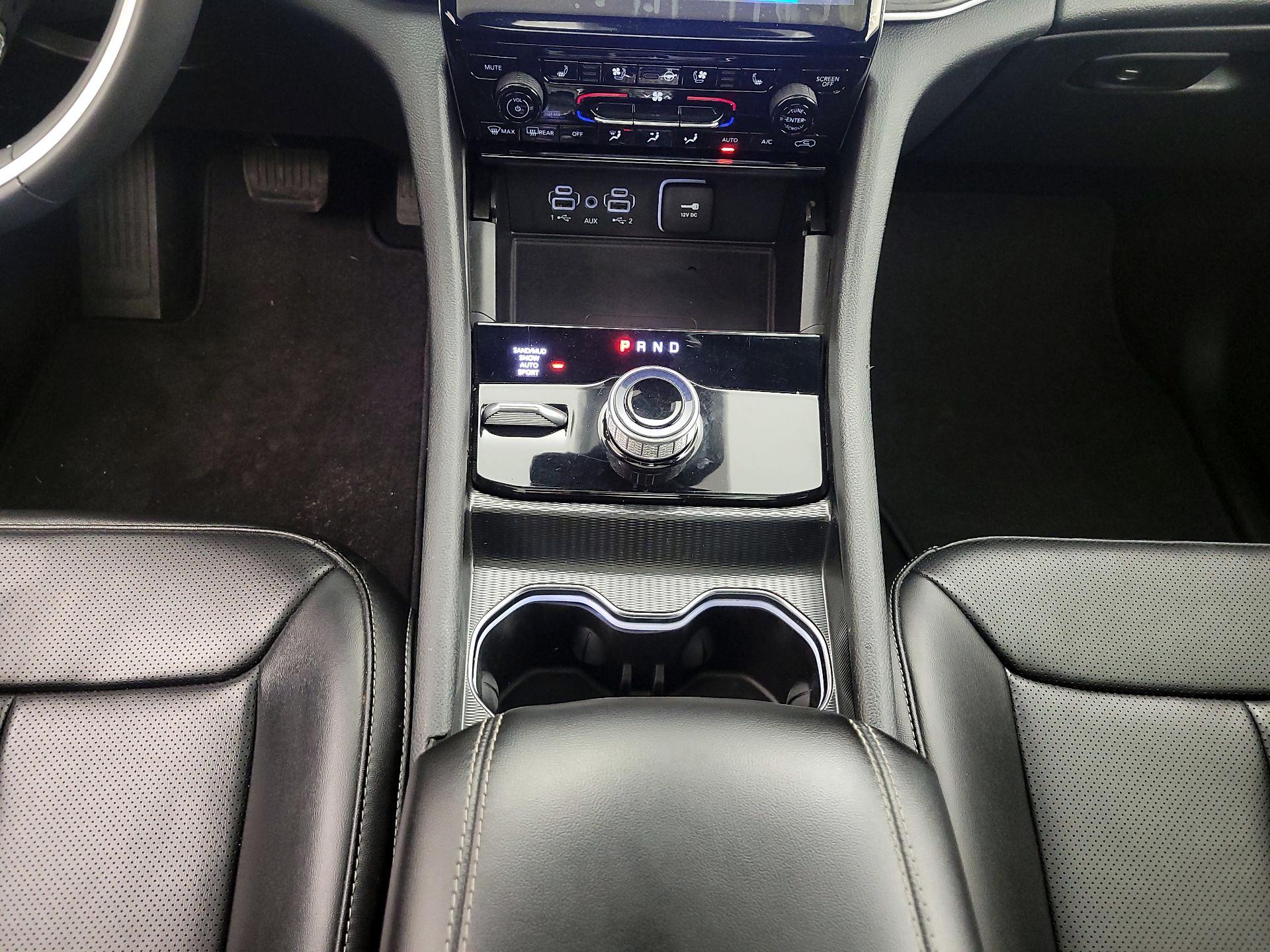 Thumbnail: 2024 Jeep Grand Cherokee L - 18