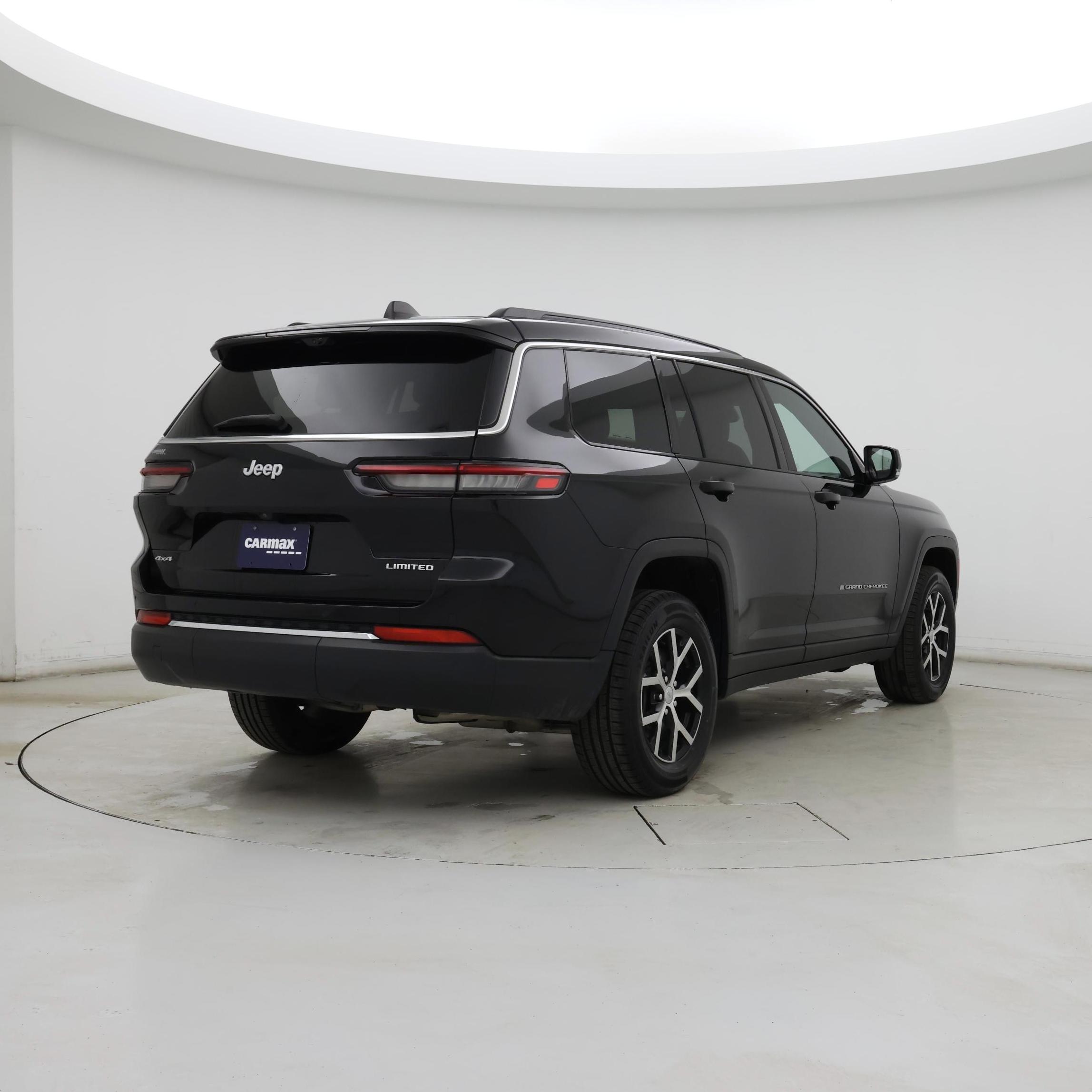 Thumbnail: 2024 Jeep Grand Cherokee L - 8