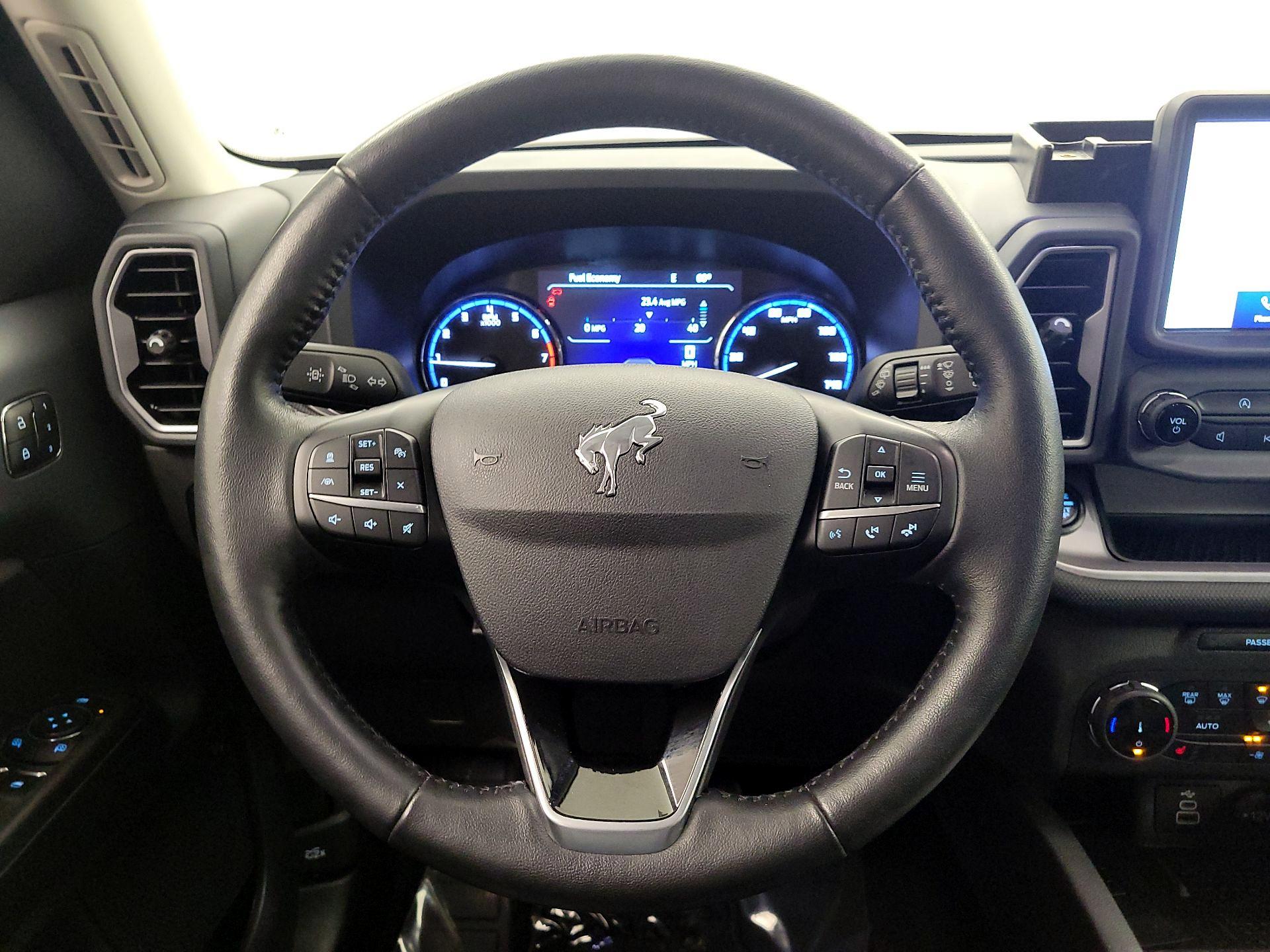 Thumbnail: 2023 Ford Bronco Sport - 10