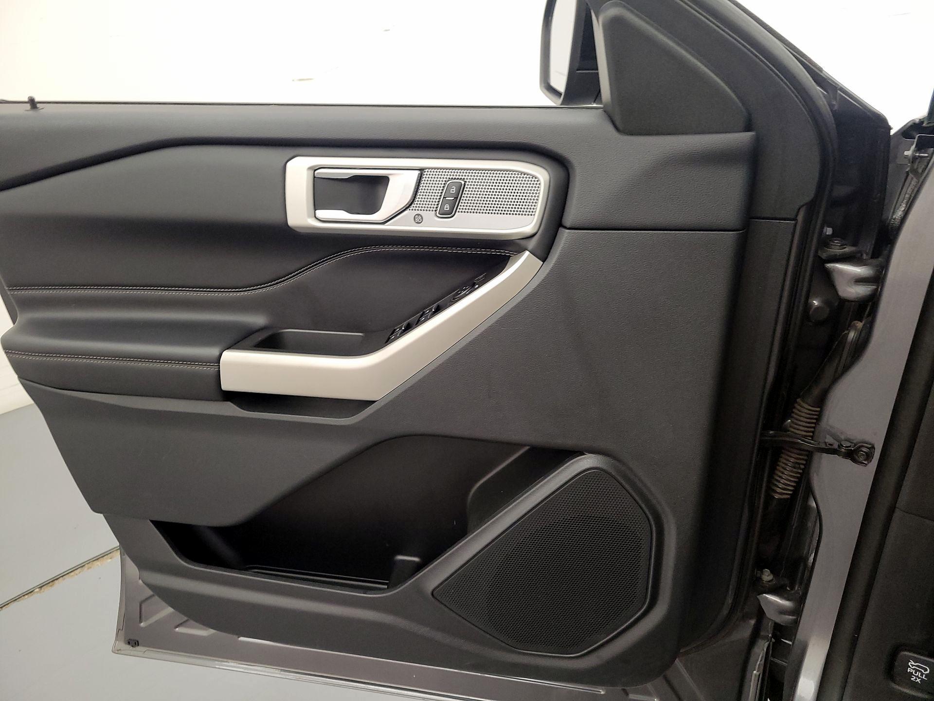 Thumbnail: 2023 Ford Explorer - 12