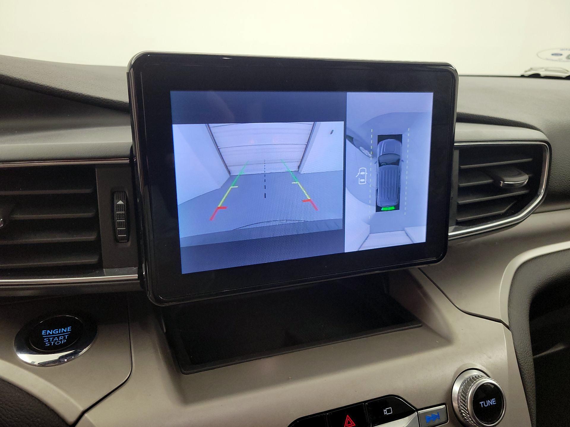 Thumbnail: 2023 Ford Explorer - 15