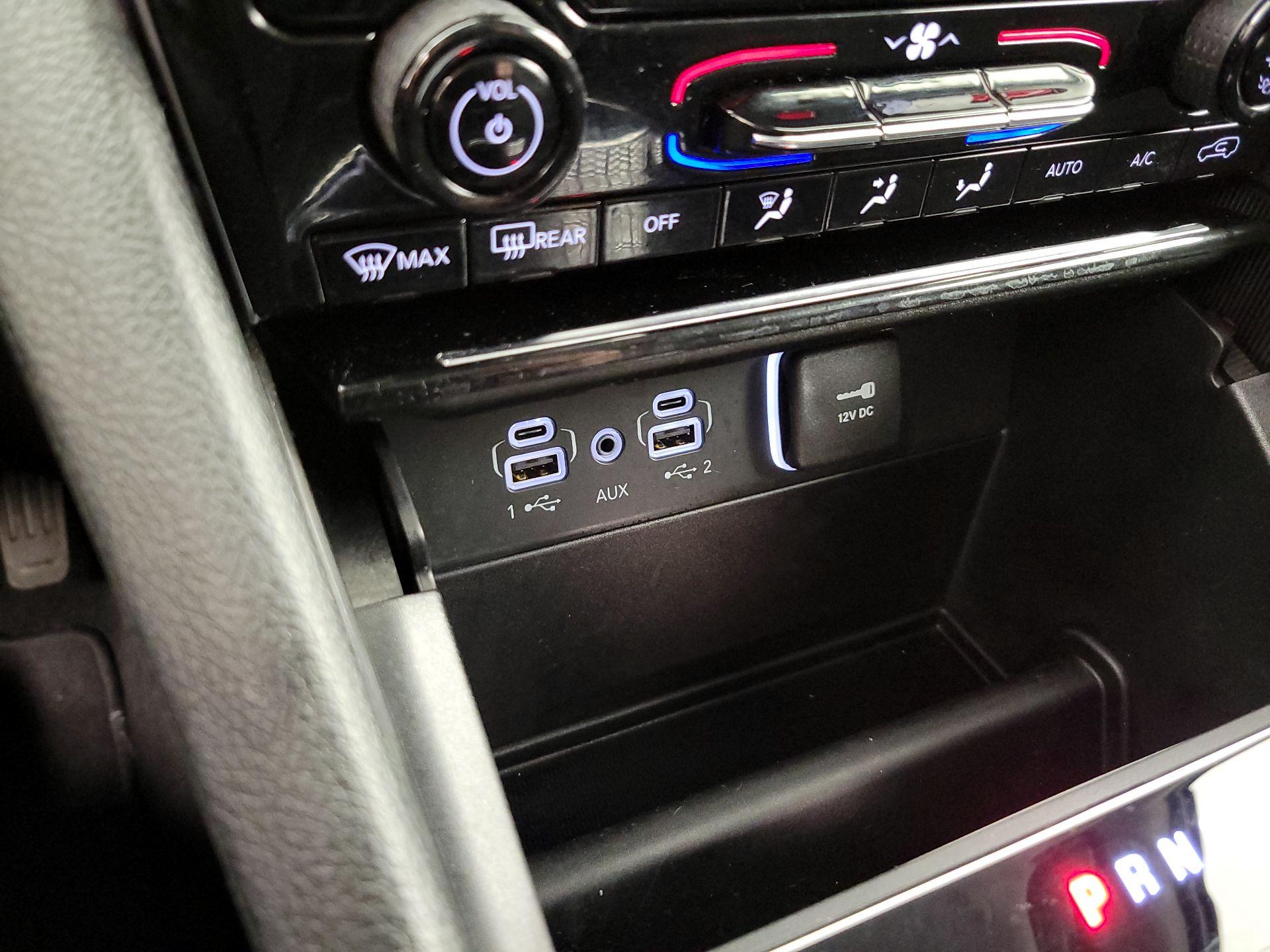 Thumbnail: 2023 Jeep Grand Cherokee - 18