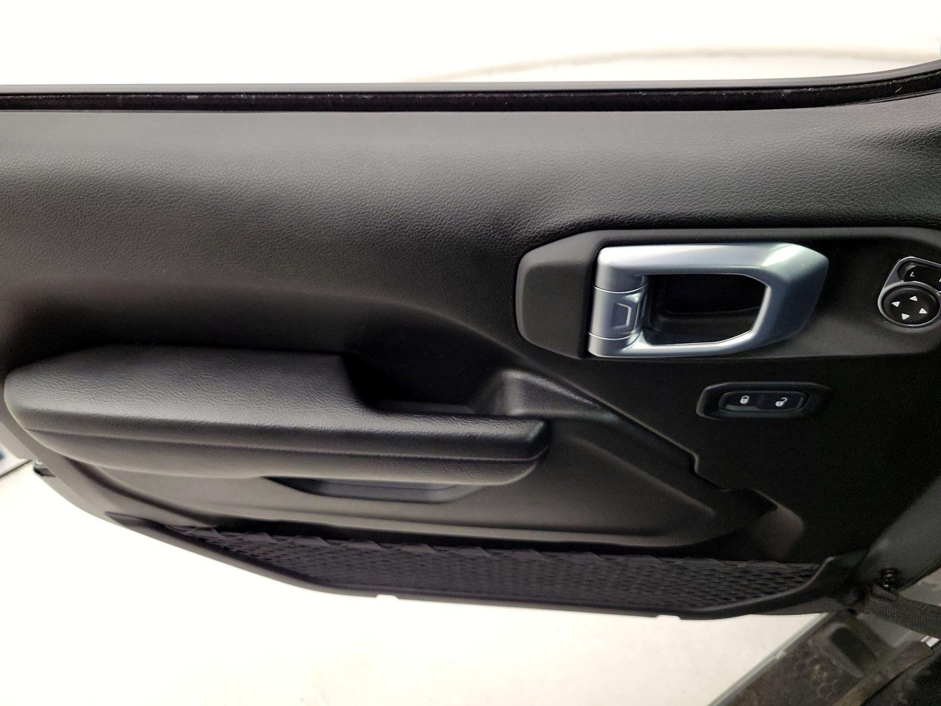 Thumbnail: 2022 Jeep Gladiator - 12