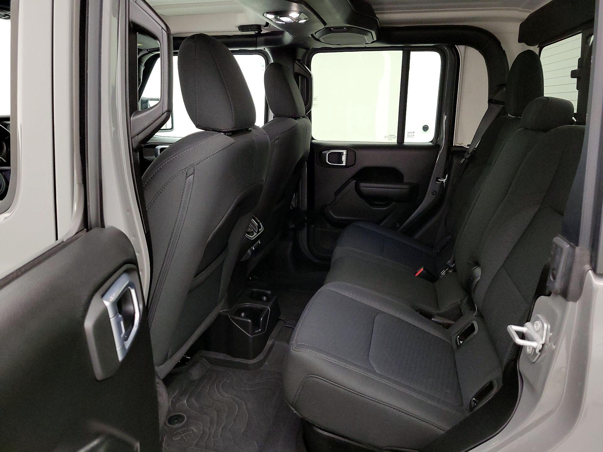 Thumbnail: 2022 Jeep Gladiator - 19