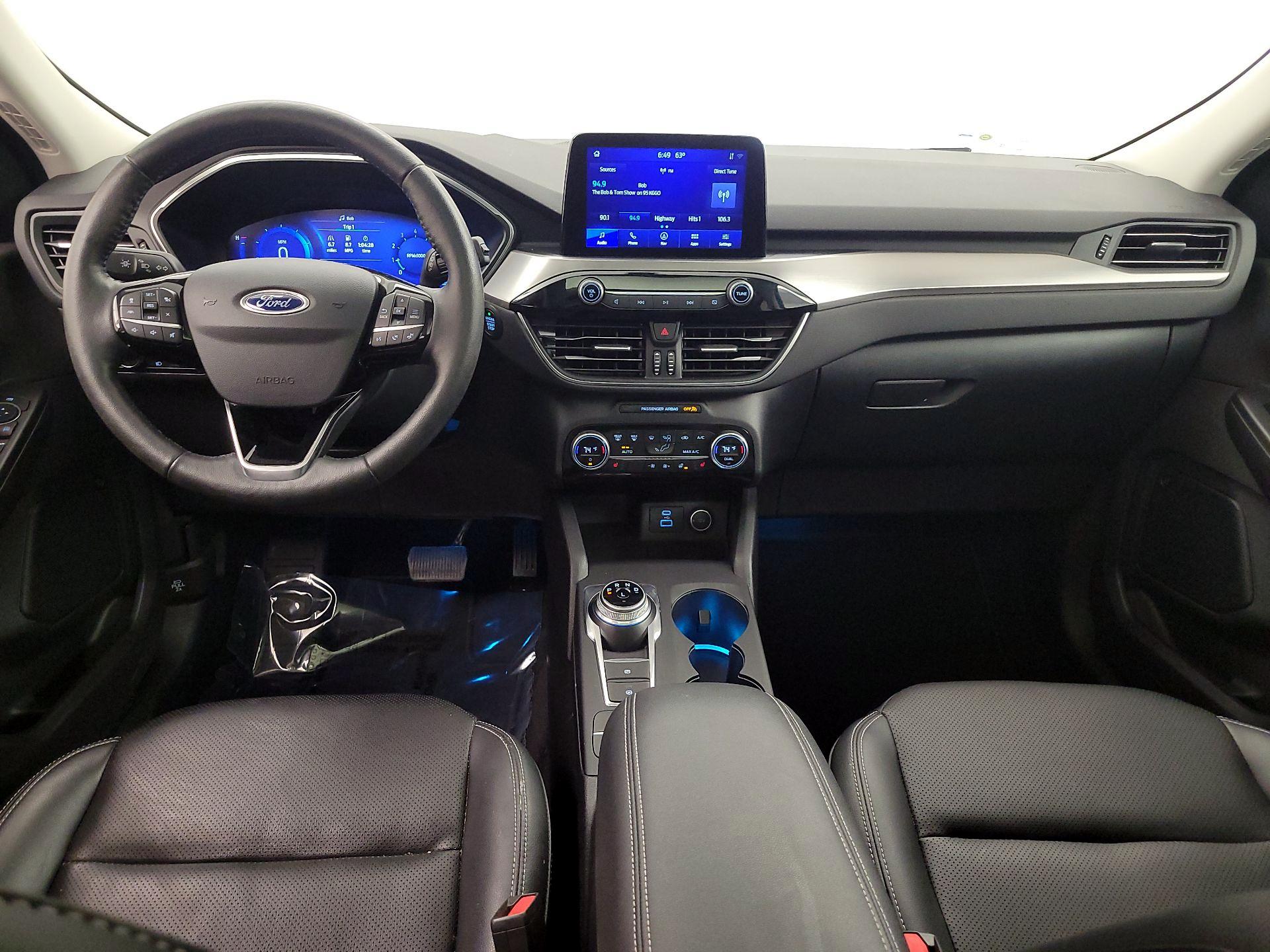 Thumbnail: 2021 Ford Escape - 9